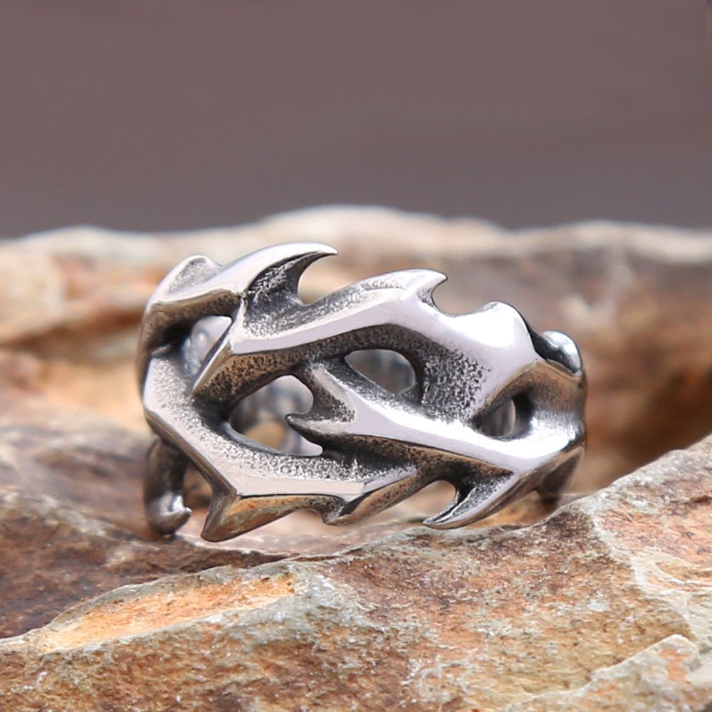 Vintage SIZE 10 Hollow Out Design Crown of Thorns Steel Ring Size ONE SIZE - 1 Thumbnail