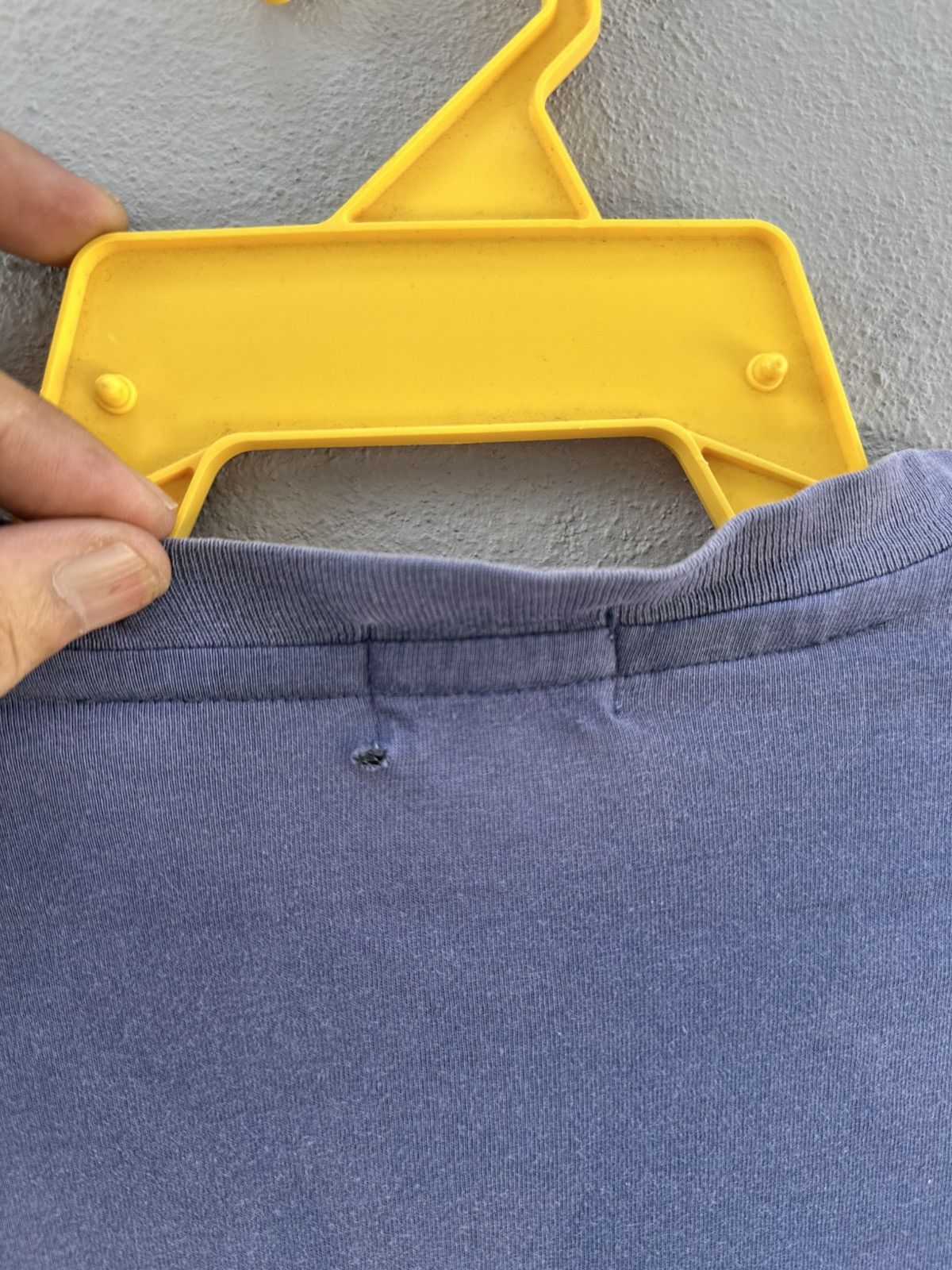 Levi's Vintage Clothing Thrashed Vintage 90s Levis Pocket Long Sleeve Sun Faded Tee Size US M / EU 48-50 / 2 - 8 Thumbnail