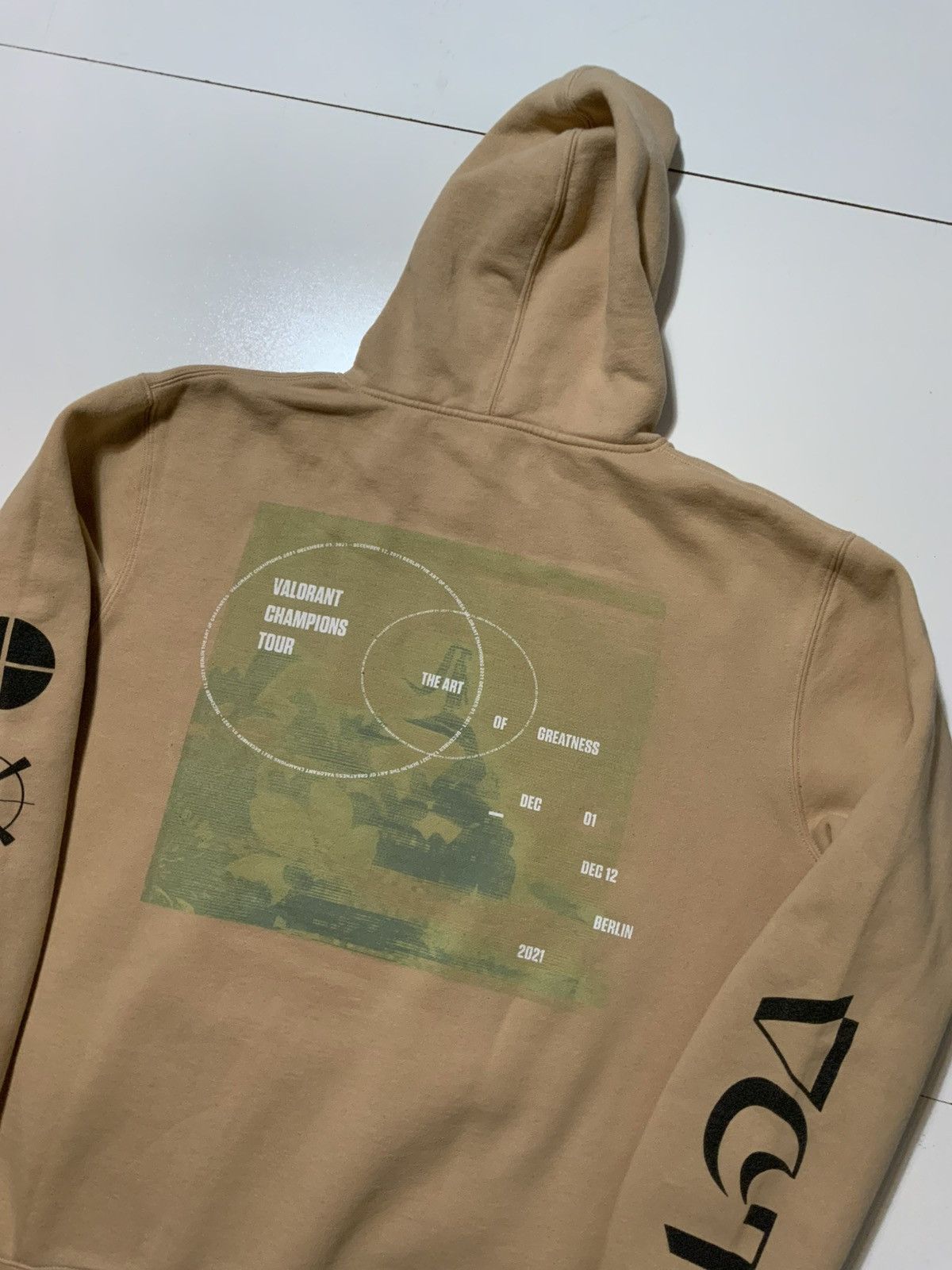 Independent Trading Co. Valorant ‘21 Champions Tour Berlin Riot Games Esports Hoodie Size US L / EU 52-54 / 3 - 4 Thumbnail