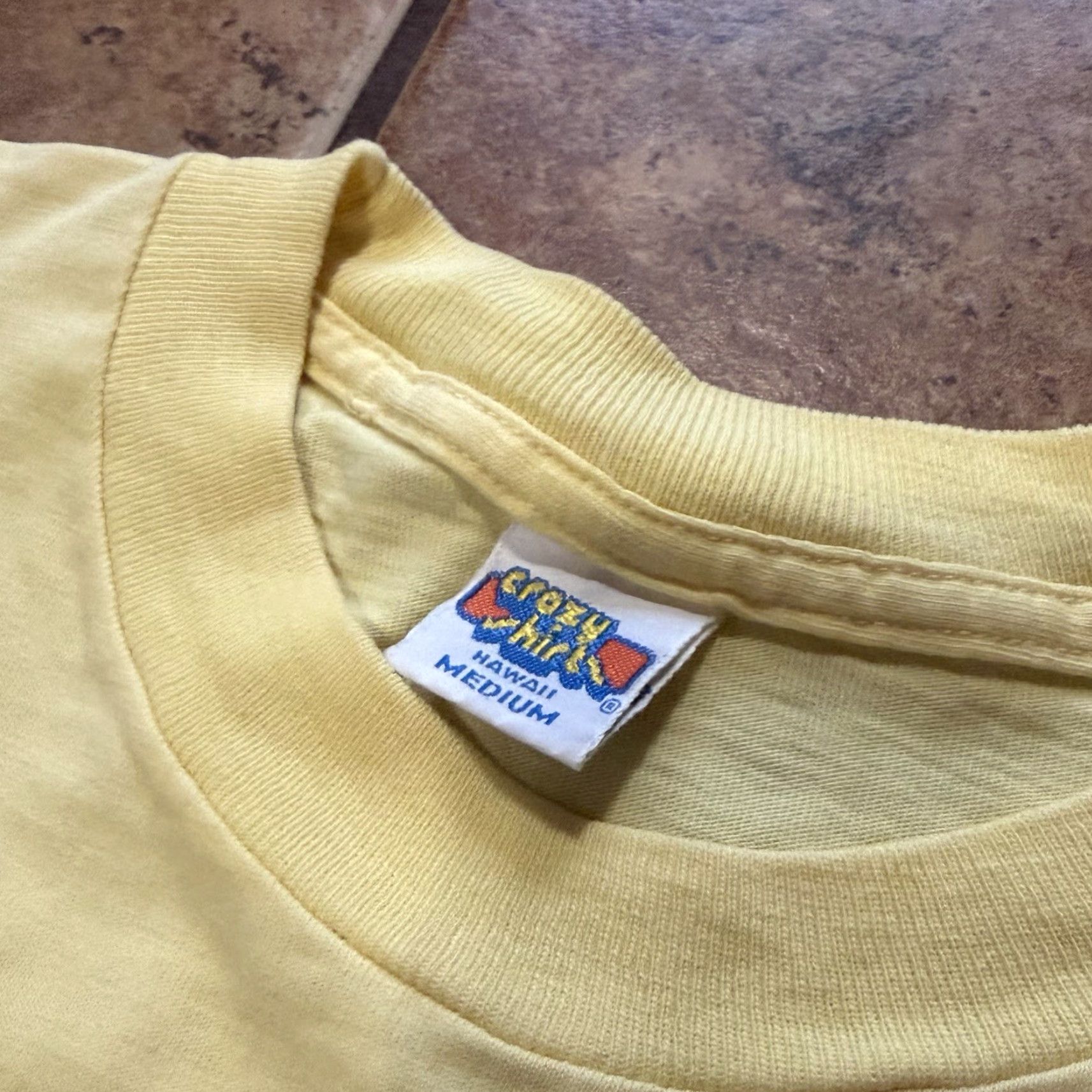 Vintage VINTAGE Crazy Shirt Hawaii Kliban Cat Shirt 70s Rare Yellow Cotton Medium Unisex Short Sleeve Graphic Tee Hawaii 1970s Mens Womens Boys Girls Sediment Size US L / EU 52-54 / 3 - 3 Thumbnail