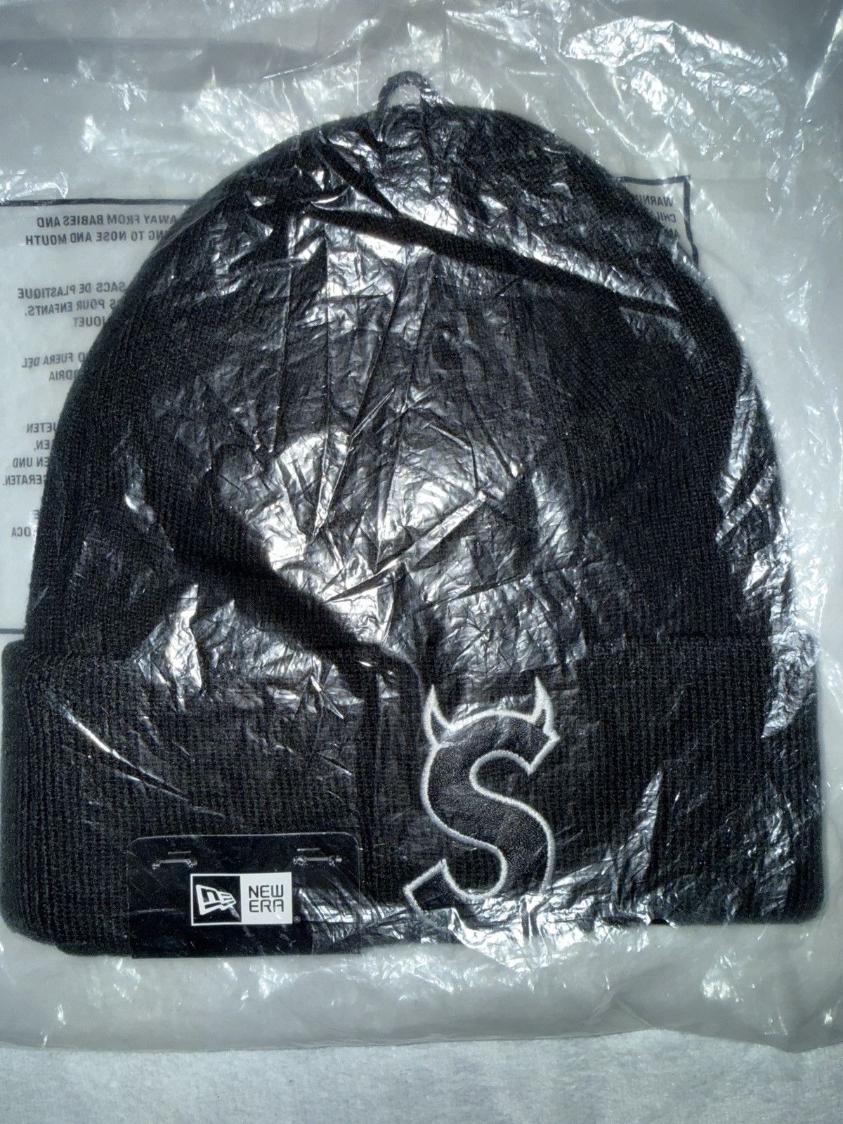 Supreme New era s logo beanie Size ONE SIZE - 1 Thumbnail