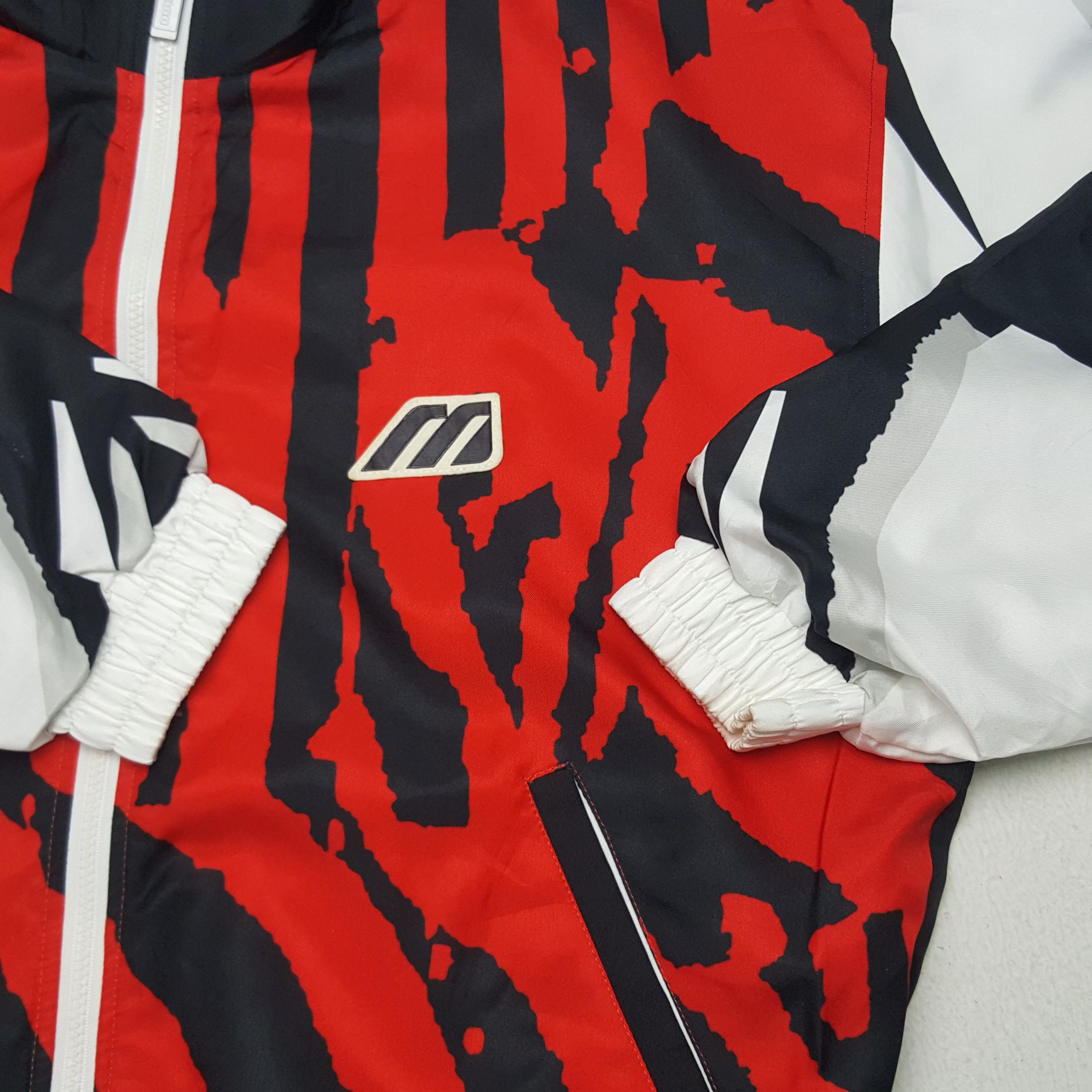 Mizuno × Sports Specialties × Vintage Vintage Mizuno Windbreaker Jacket Size US M / EU 48-50 / 2 - 5 Thumbnail
