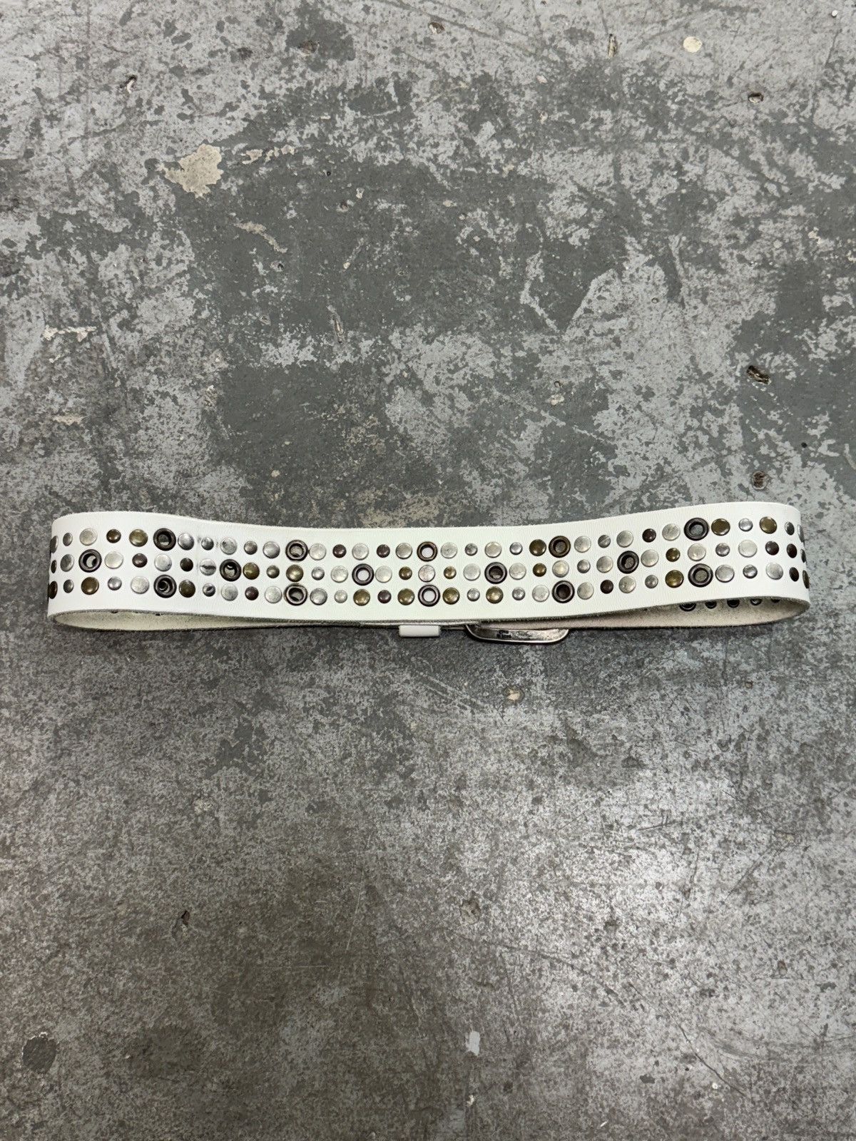 Vintage Vintage Real Leather Belts With Studs Size ONE SIZE - 3 Thumbnail