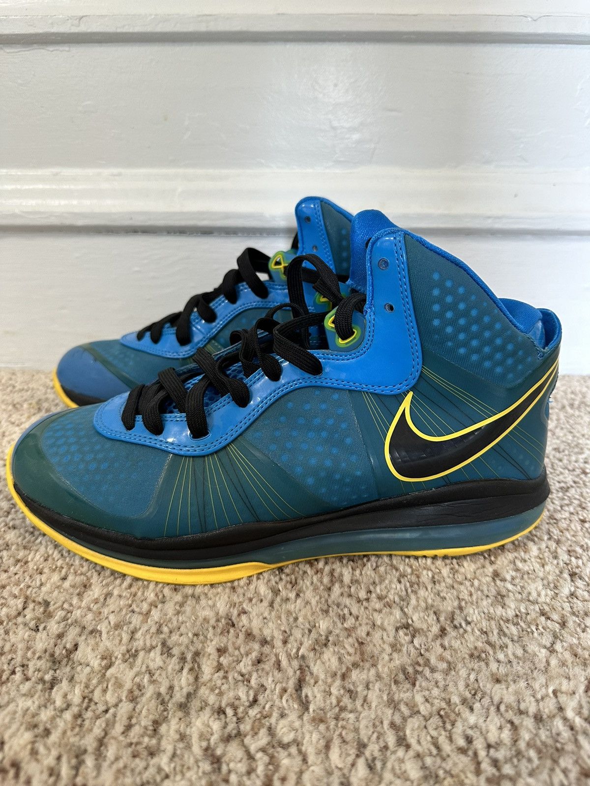 Nike NIKE LEBRON 8 ENTOURAGE OG NO BOX 10.5 Size US 10.5 / EU 43-44 - 3 Thumbnail
