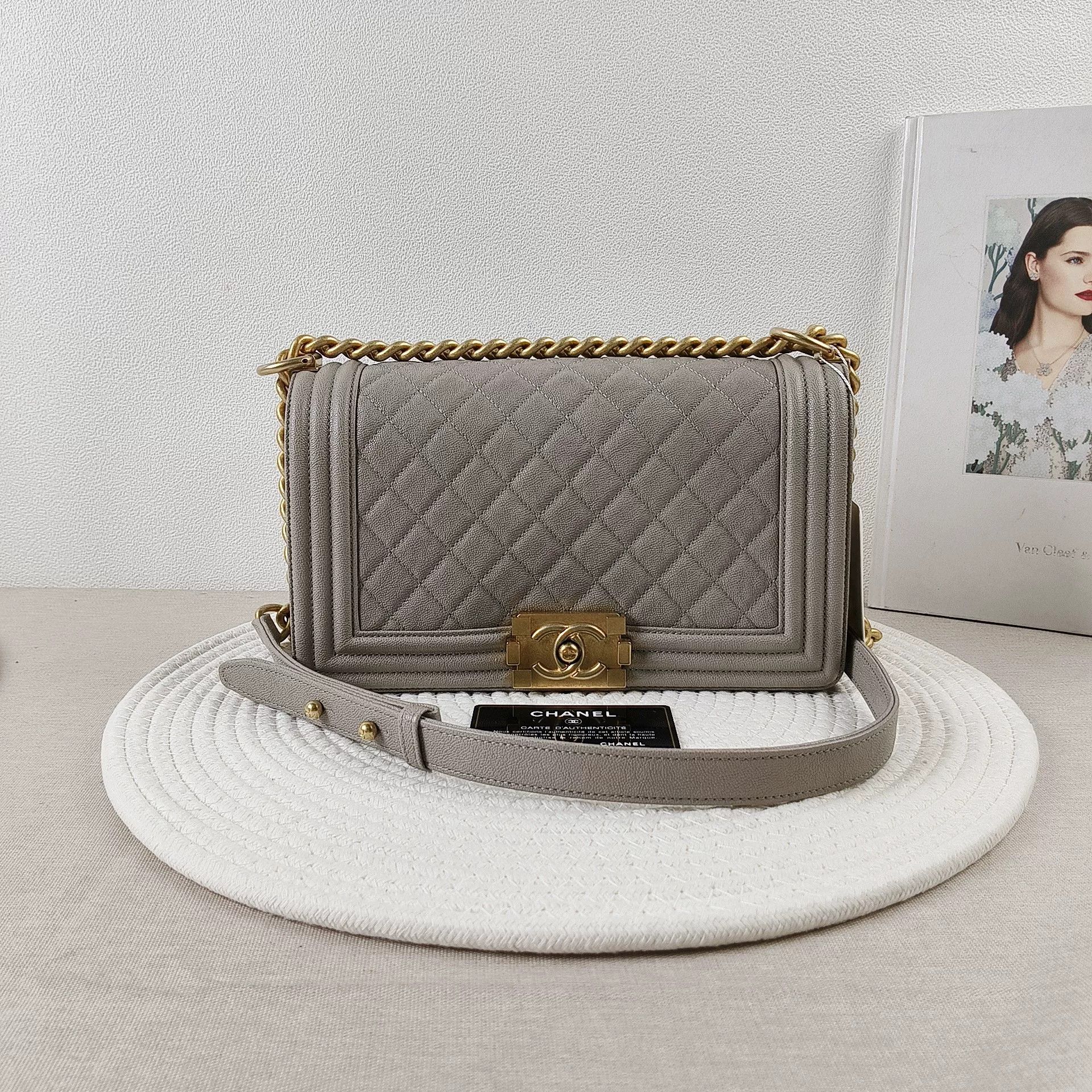 Chanel Pre-loved Bag Very good condition Size ONE SIZE - 1 Thumbnail