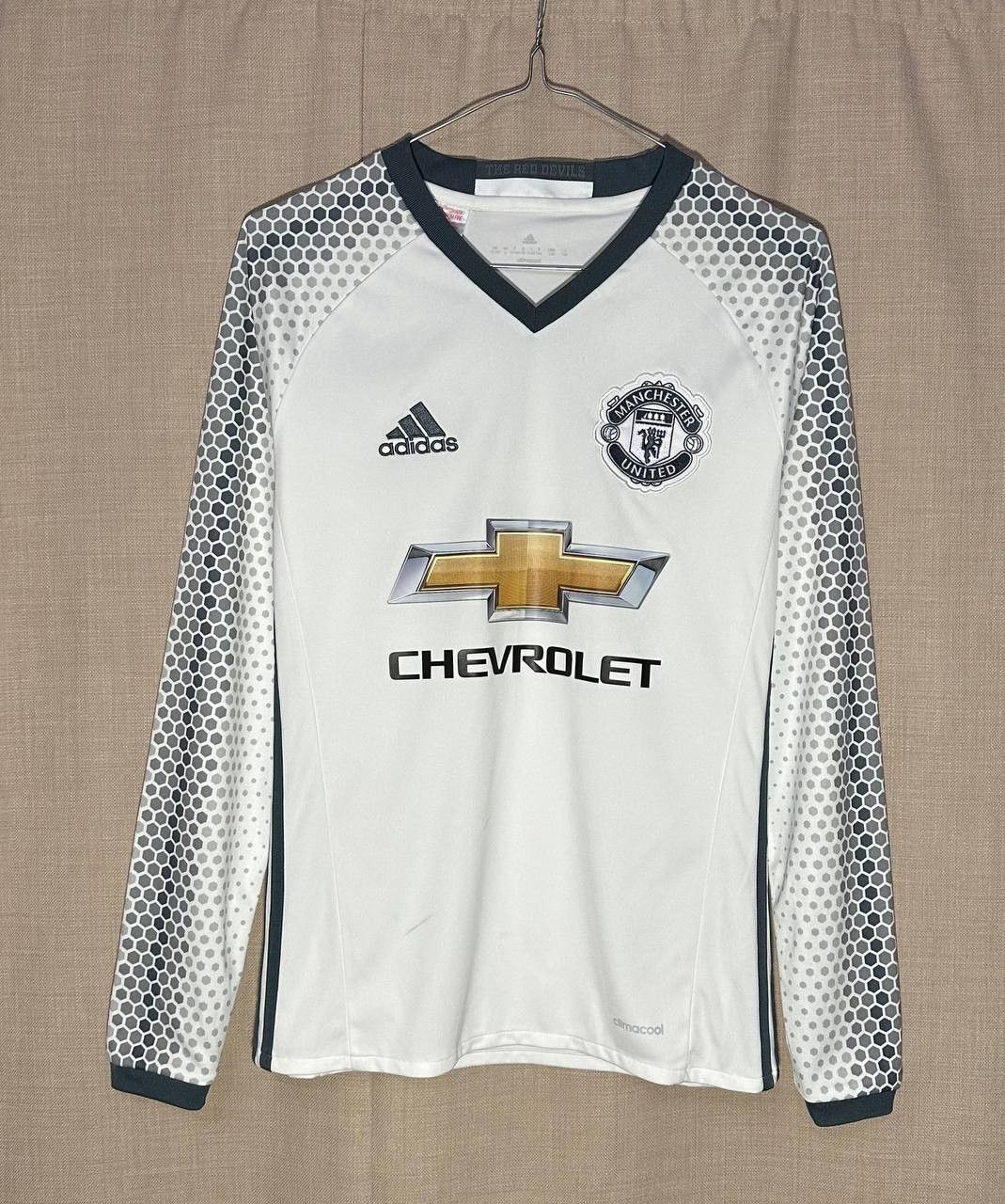 Adidas Manchester United Third 2016/17 Adidas football Shirt jersey Size US XS / EU 42 / 0 - 1 Thumbnail
