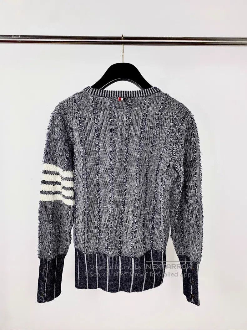 Thom Browne Thom Browne Round Neck Long Sleeve Knit Top Size US XS / EU 42 / 0 - 2 Thumbnail