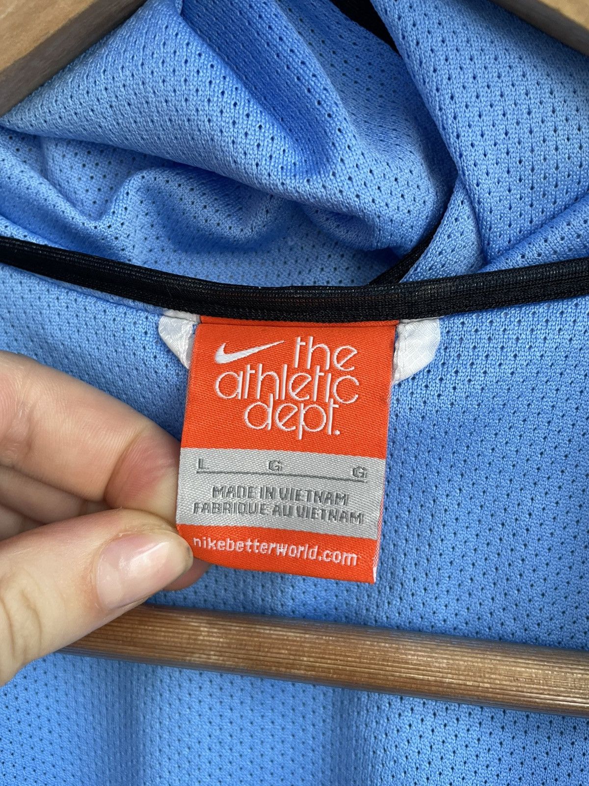Nike Athletic nike retro nylon drill TN jacket hoodie y2k Size US L / EU 52-54 / 3 - 6 Thumbnail