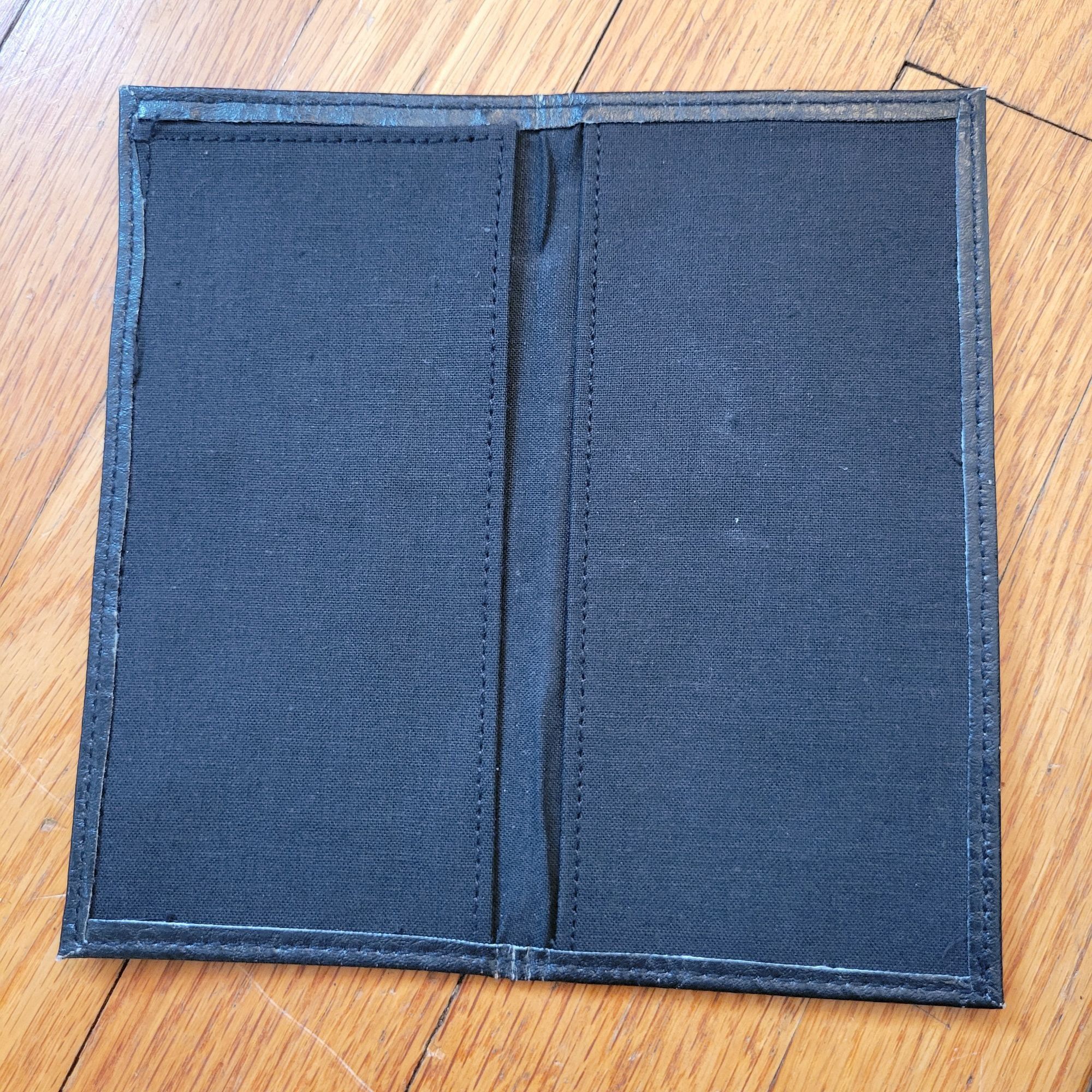 Wilsons Leather Wilsons Black Leather Business Portfolio Adjustable Shoulder Size ONE SIZE - 11 Thumbnail