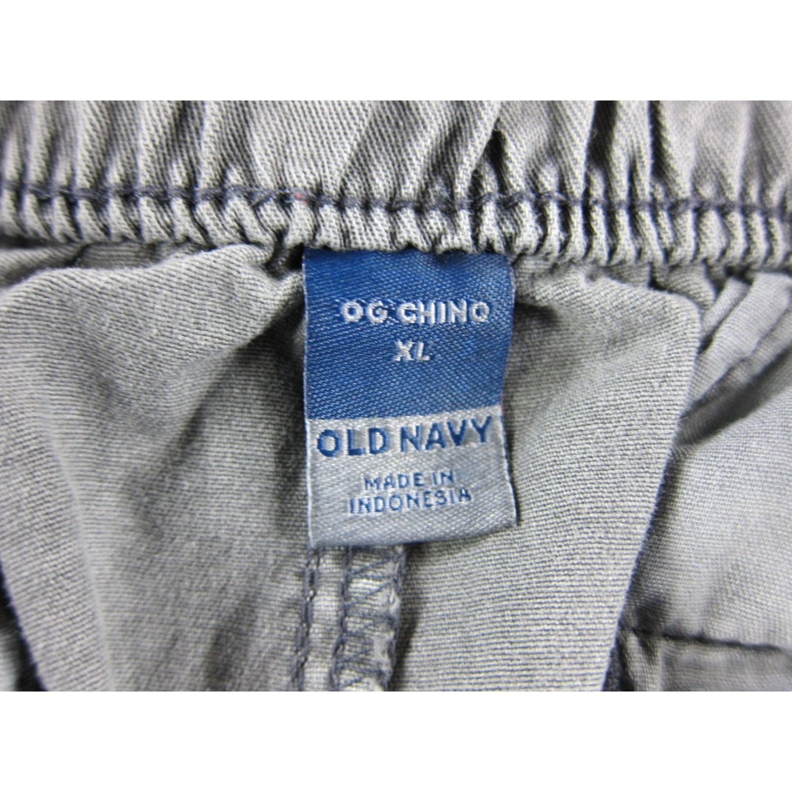 Old Navy VINTAGE Old Navy Grey Cotton Stretch High Rise Pocket OG Chino Short Woman XL Size 40" / US 18 - 4 Thumbnail