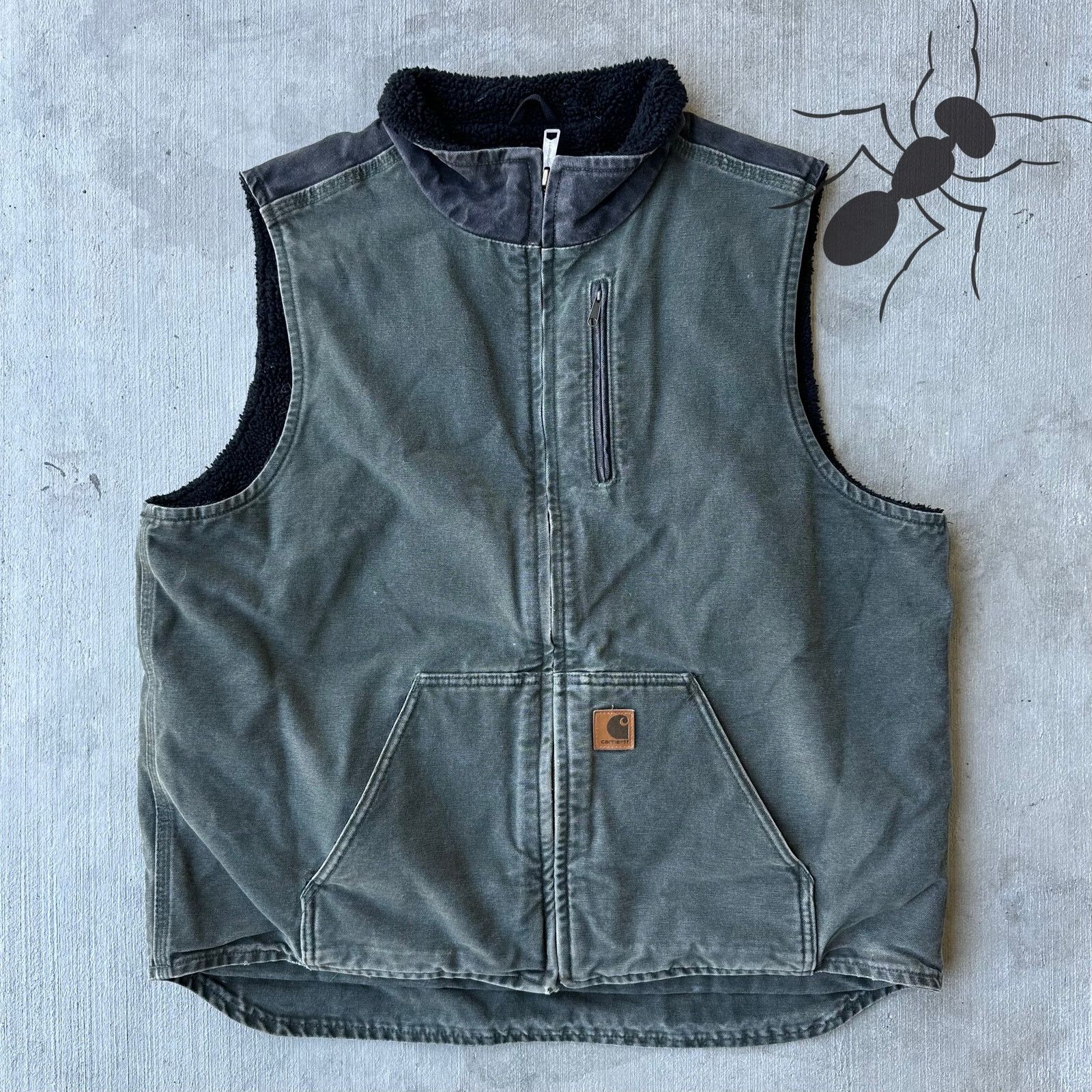 Vintage Y2K Carhartt V33 green work wear vest