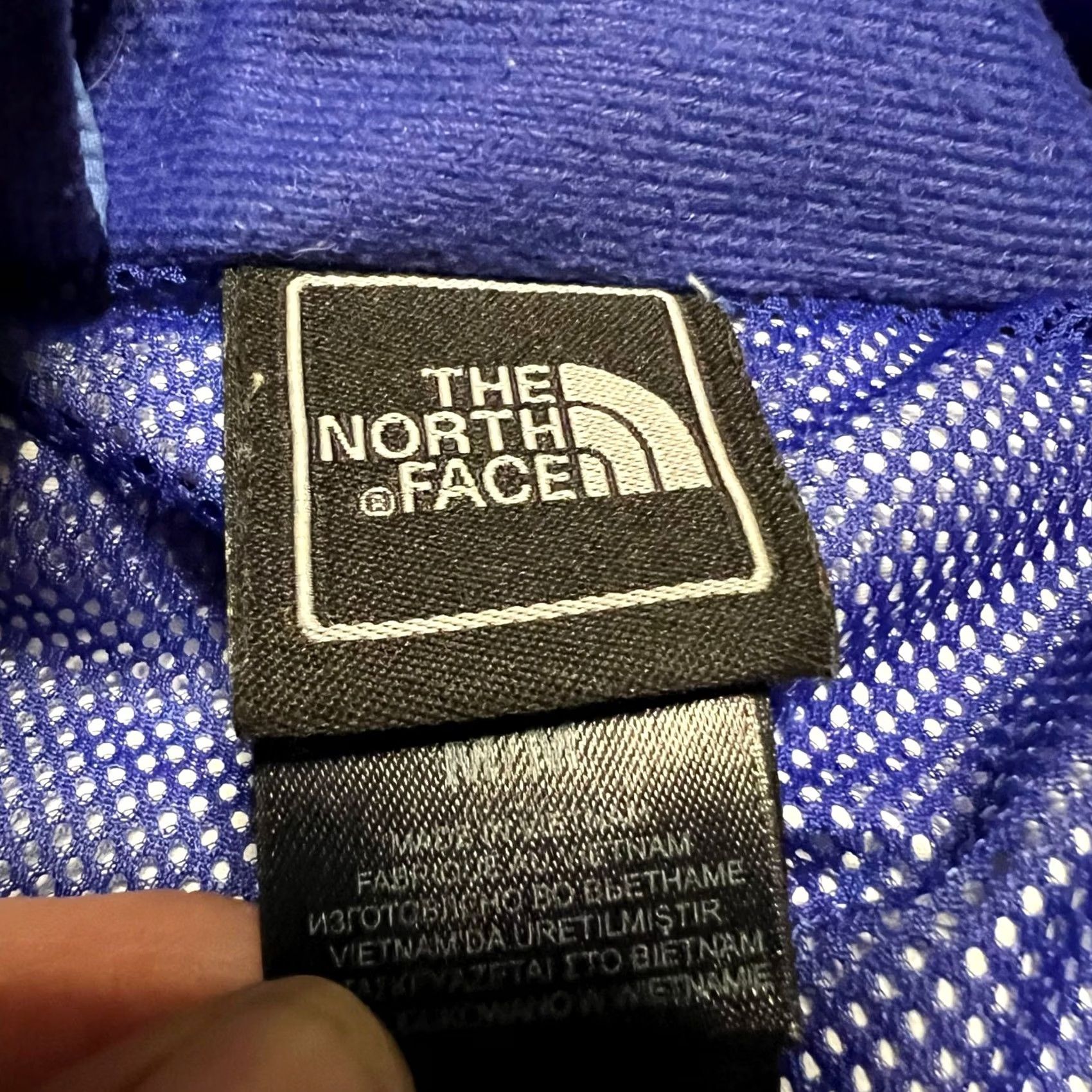 The North Face The North Face Jacket Womens Medium Hyvent Rain Nylon Purple Coat Womens M Purple Rain Coat Nylon The North Face Womens M Rain Coat Size M / US 6-8 / IT 42-44 - 7 Thumbnail