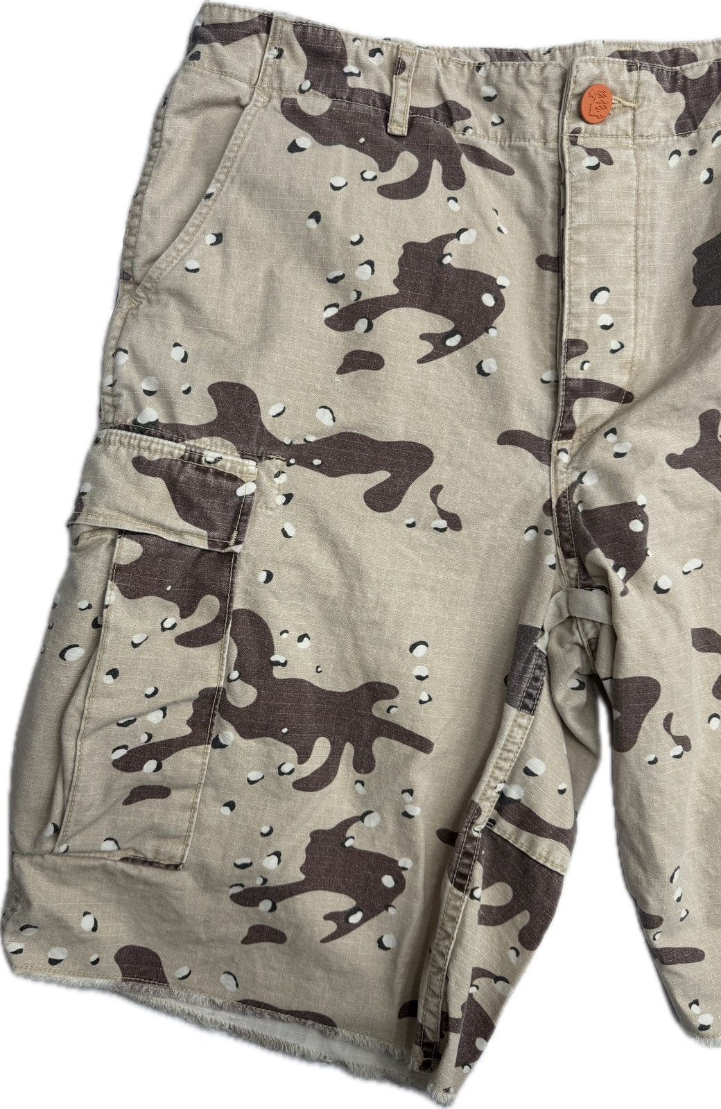 HELLSTAR Hellstar Camo Cargo Shorts Size US 32 / EU 48 - 2 Thumbnail