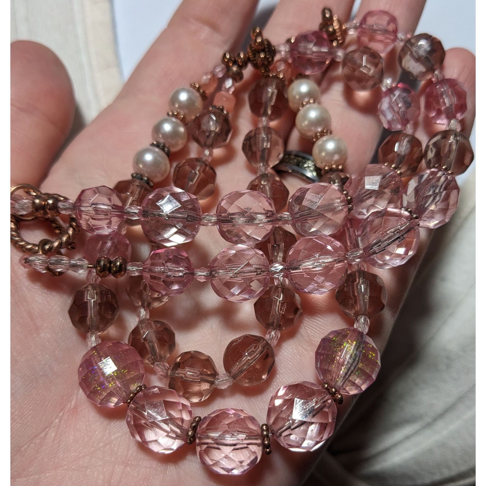 Other Pink Coquette Glitter Beaded Pearl Necklace Size ONE SIZE - 4 Thumbnail