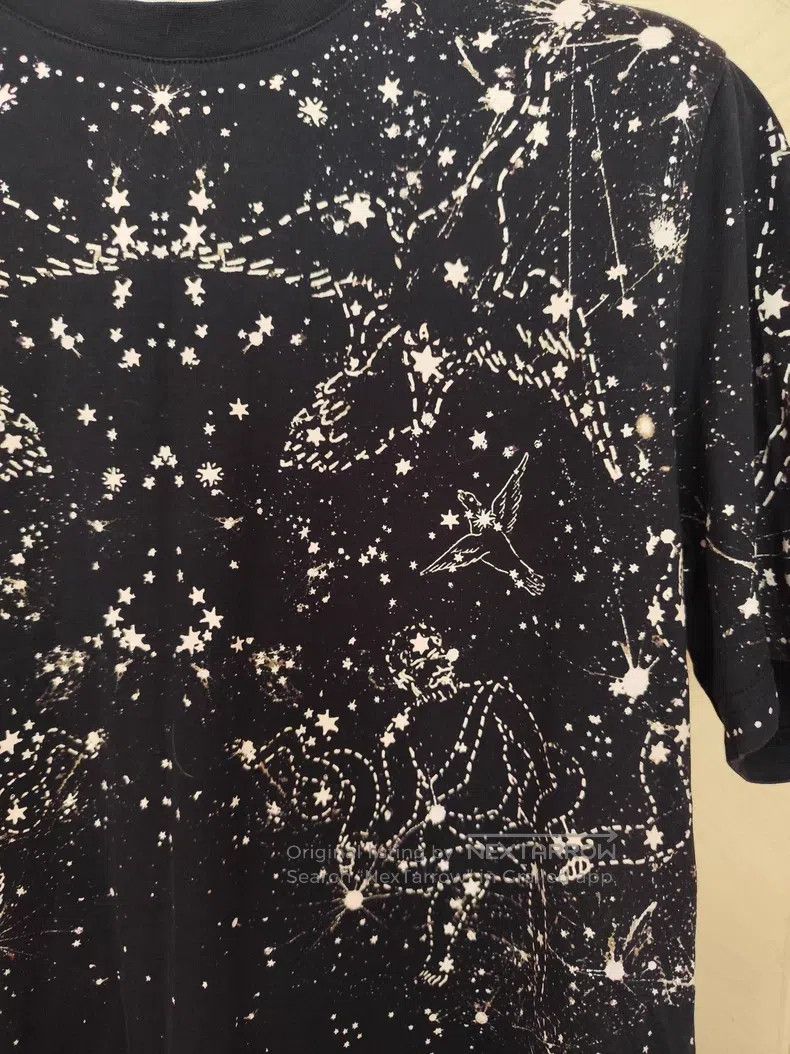 Givenchy Givenchy Unisex Constellation TEE Loose Short Sleeve Size US XS / EU 42 / 0 - 3 Thumbnail