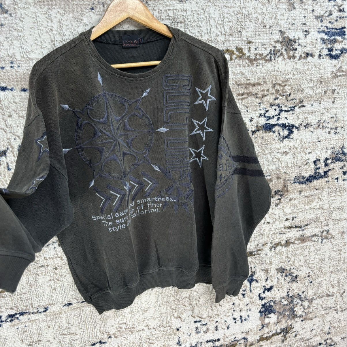 Japanese Brand × Vintage Vintage Distressed Santa Fe Embroidered Logo Sweatshirt Size US L / EU 52-54 / 3 - 5 Thumbnail