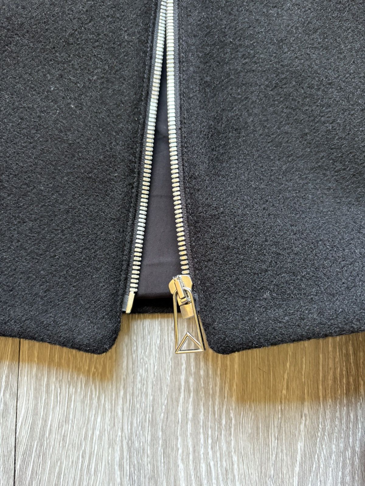 Bottega Veneta Bottega Veneta FW20 Wool Felt Triangle Jacket Size US L / EU 52-54 / 3 - 10 Thumbnail