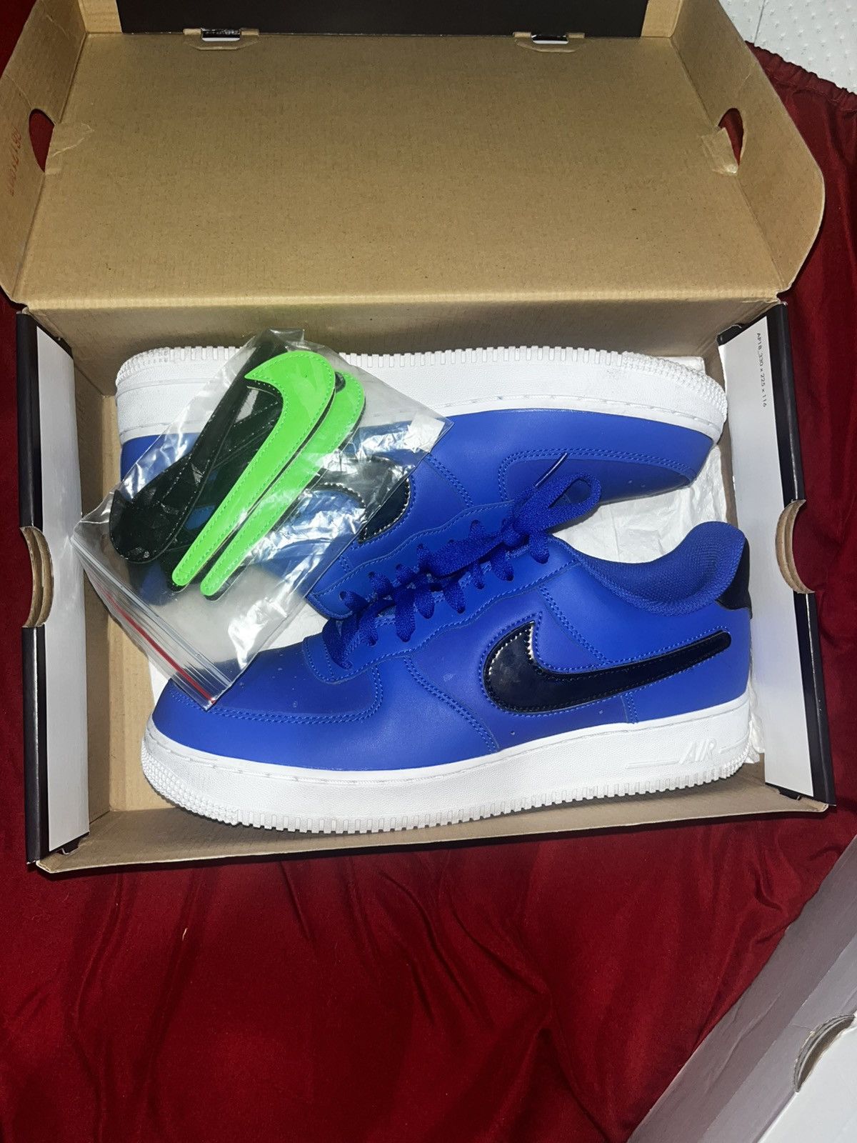 Sneaker Nike Air Force Removable Swoosh Pack Nike Air Force Low - Main Image