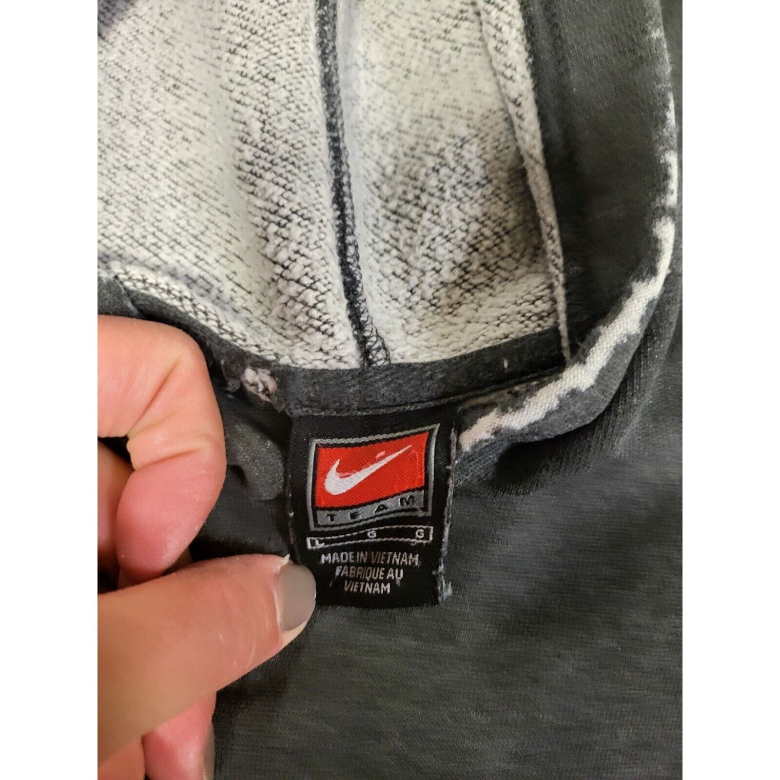 Nike Nike Michigan Basketball Team Apparel Vintage Hoodie large Size US L / EU 52-54 / 3 - 8 Thumbnail