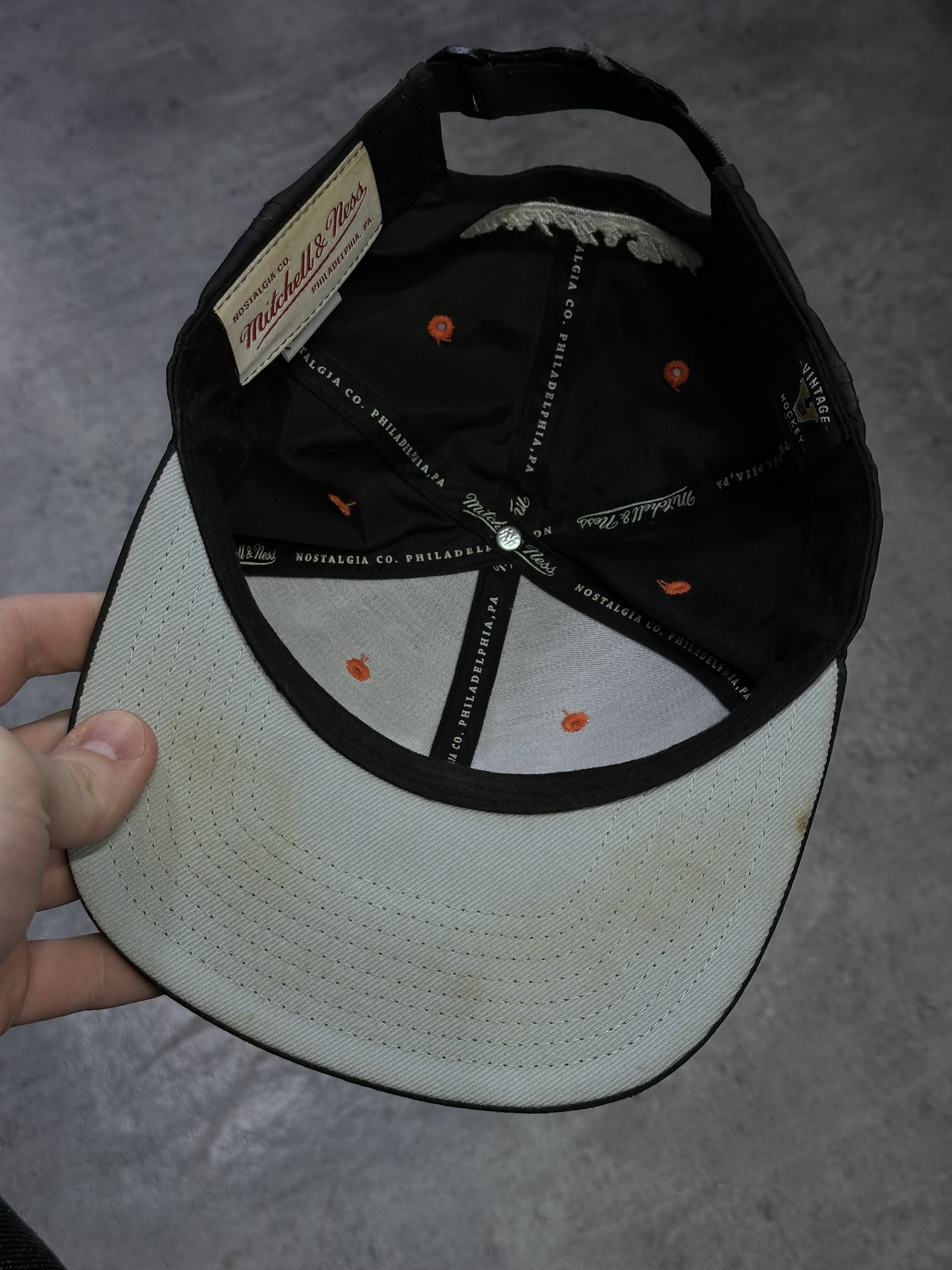 Mitchell & Ness Philadelphia Flyers mitchel ness black hat cap Size ONE SIZE - 4 Thumbnail