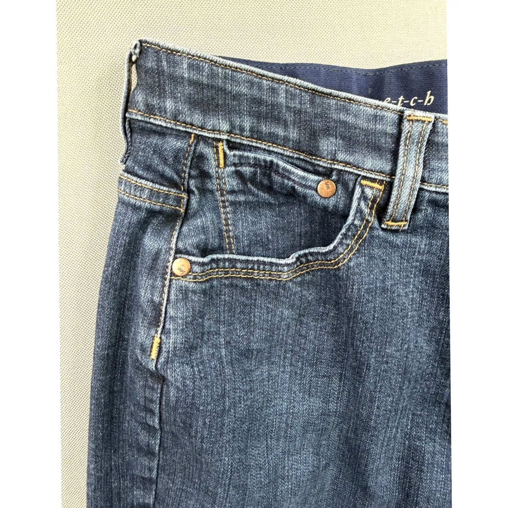 Lee Lee Jeans Women Dark Blue Comfort Waistband Stretch Straight Leg 30x26 Petit Back Pockets Flap Button 5-Pocket Design Vintage No Size 32" / US 10 / IT 46 - 7 Thumbnail