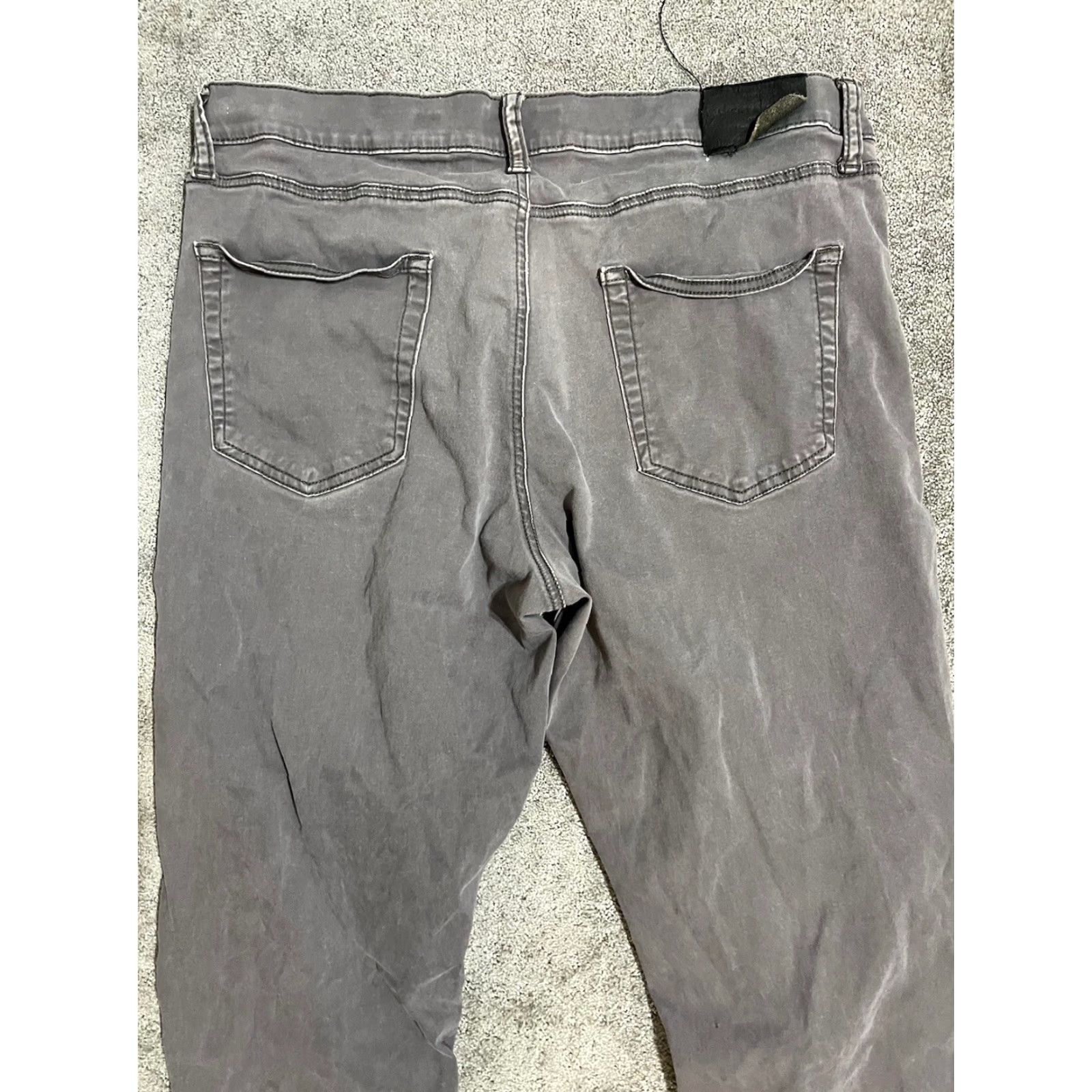 Lucky Brand Lucky Brand Jeans 410 Athletic Slim Mens 38x32 Grau Light Wash Straight Size US 38 / EU 54 - 4 Thumbnail