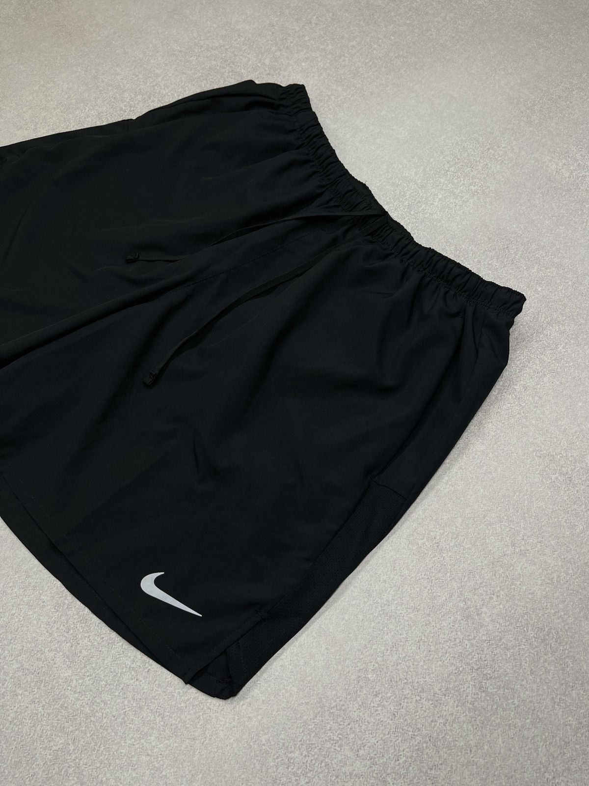 Nike Mens Nike Challenge Dri Fit Black Shorts Drill Y2K ACG TECH Size US 36 / EU 52 - 4 Thumbnail