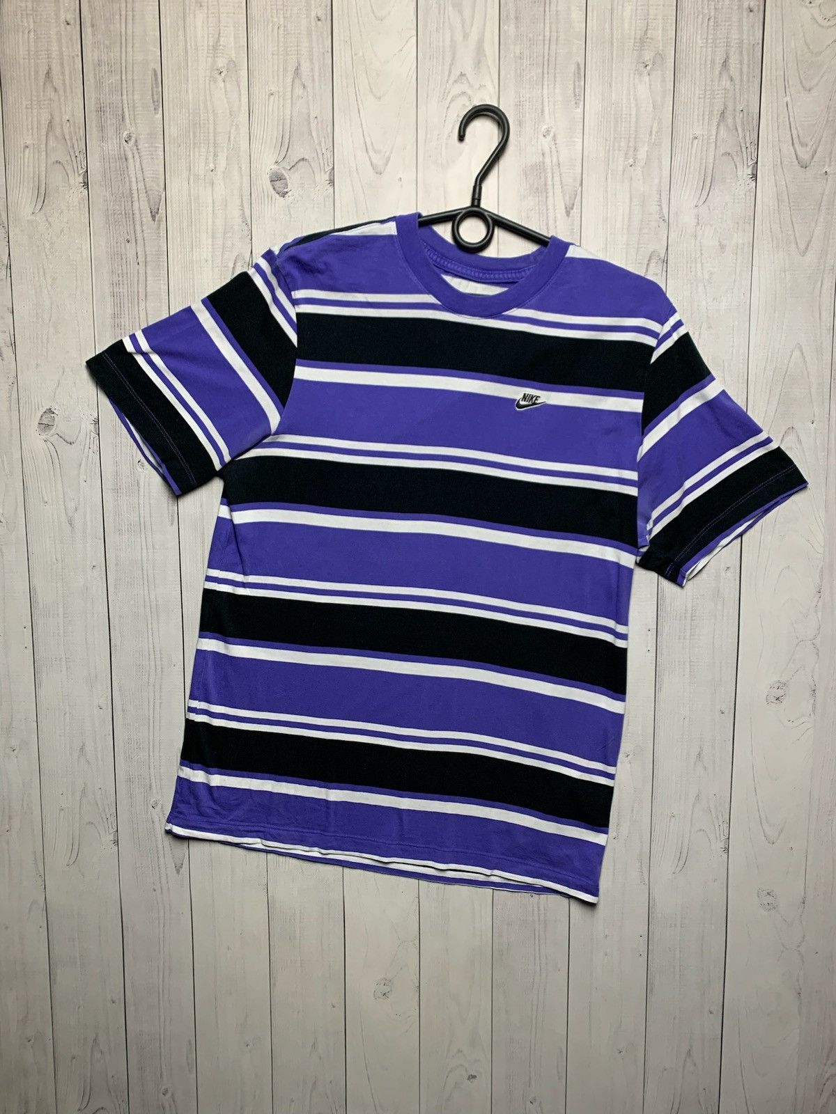Nike × Vintage Vintage Nike purple striped tee very rare size M Size US M / EU 48-50 / 2 - 1 Thumbnail