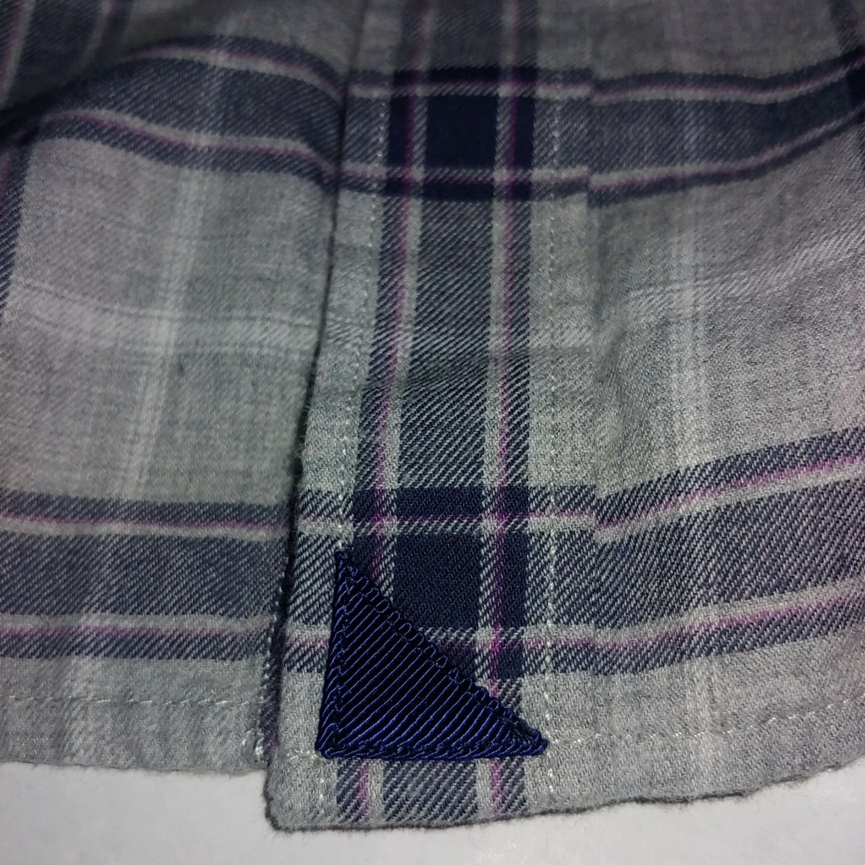 UNTUCKit UNTUCKit Slim Fit Button-Down Shirt Large Plaid Gray Long Sleeve Mens Size US L / EU 52-54 / 3 - 6 Thumbnail