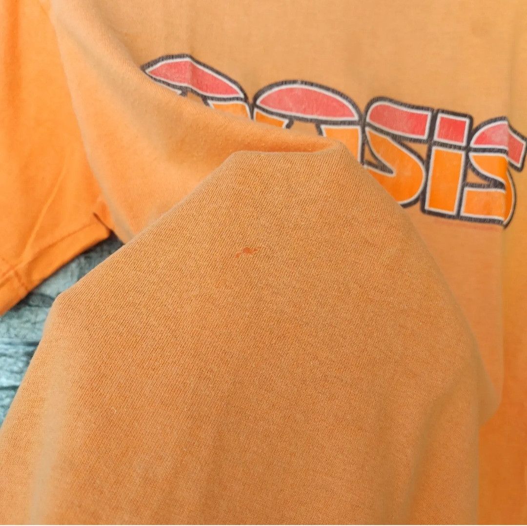 Band Tees Vintage 90s OASIS Tour Japan Tshirt Size US S / EU 44-46 / 1 - 10 Thumbnail