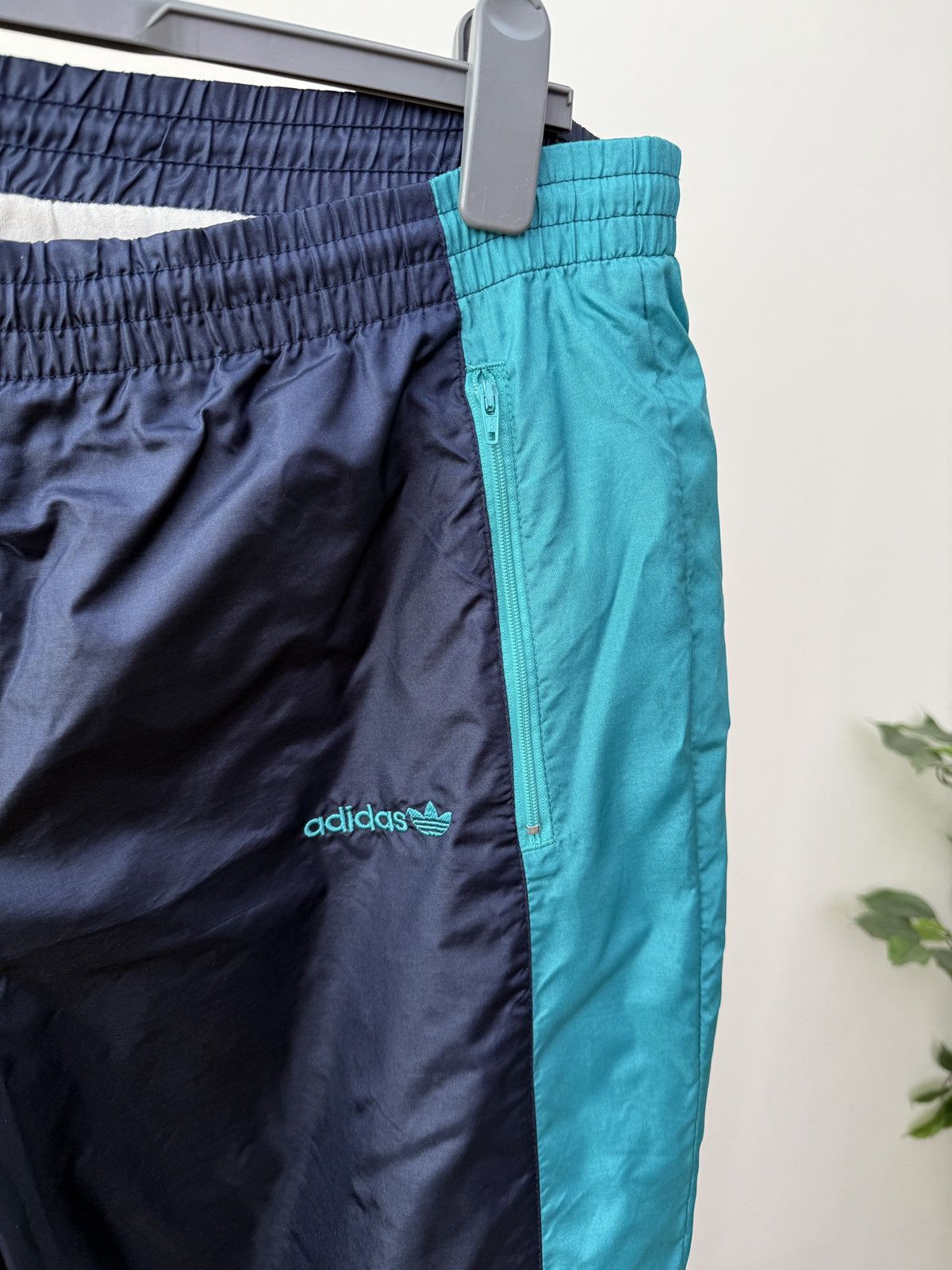 Adidas Vintage adidas Originals Track Pants 90s Windbreaker Size US 35 - 5 Thumbnail