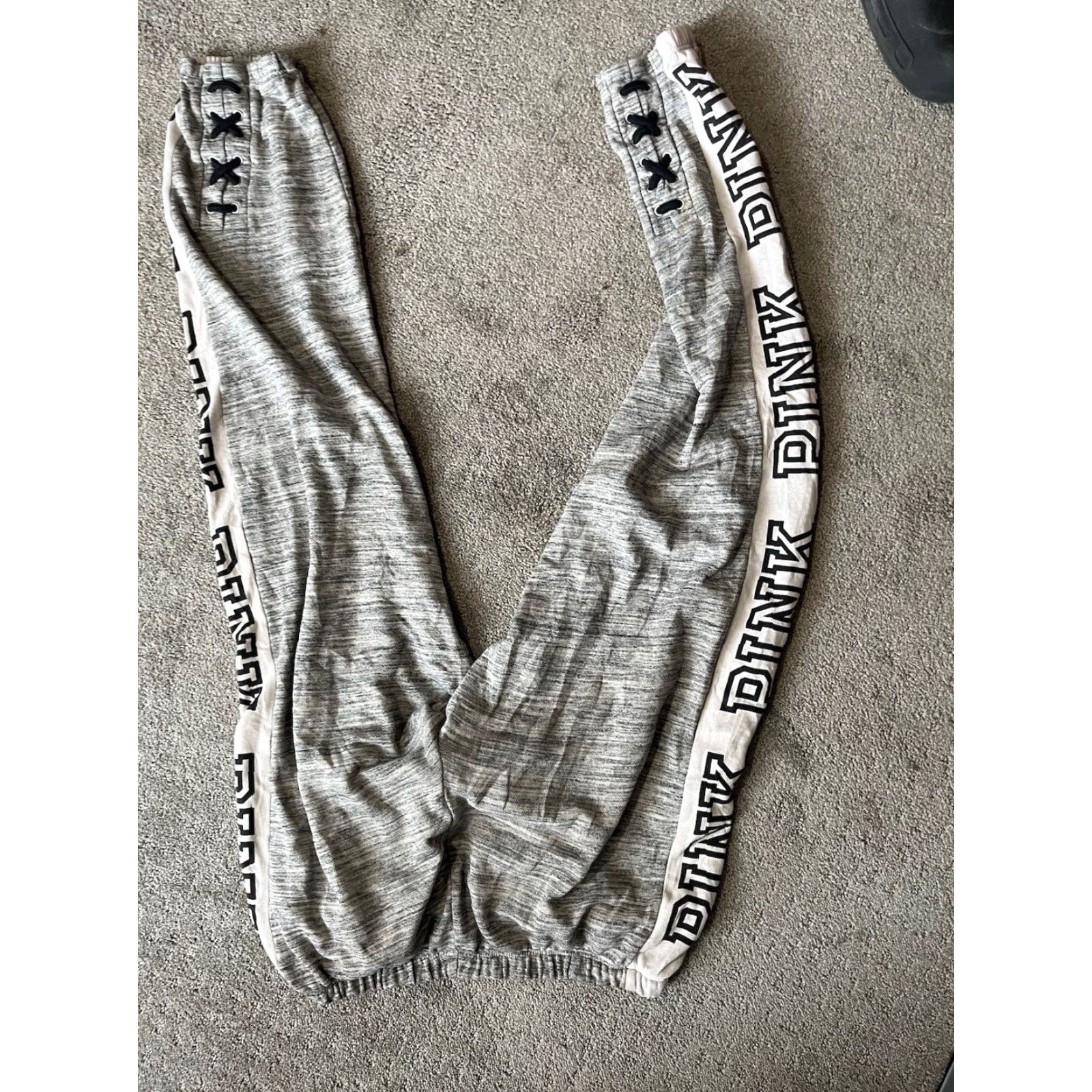 Victoria's Secret Victoria's Secret PINK Sweatpants Women Adult Small Gray Logo Jogger Womens Size 28" / US 6 / IT 42 - 3 Thumbnail