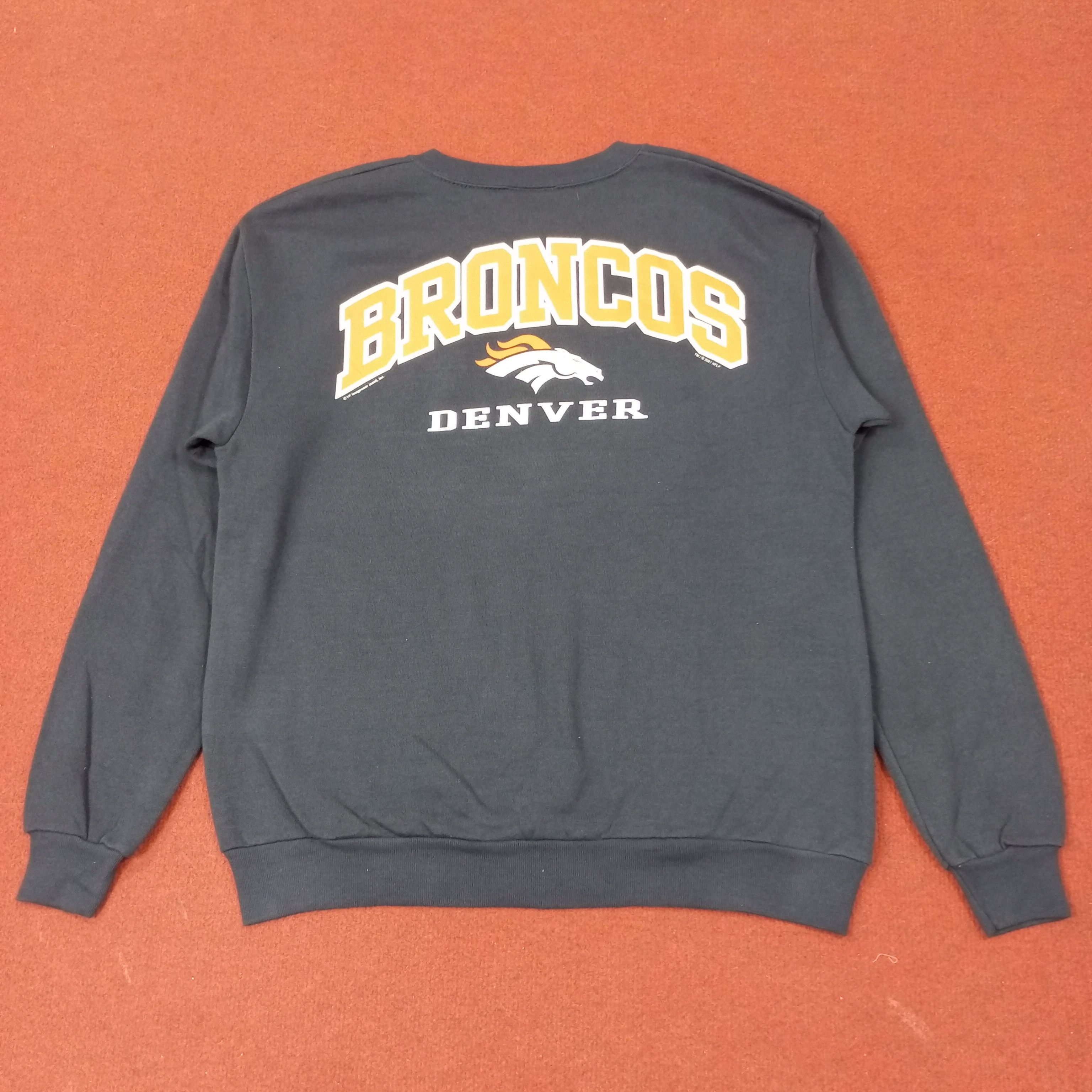 NFL Broncos Denver NFL Football Team Sweatshirt c253n8 Size US L / EU 52-54 / 3 - 3 Thumbnail