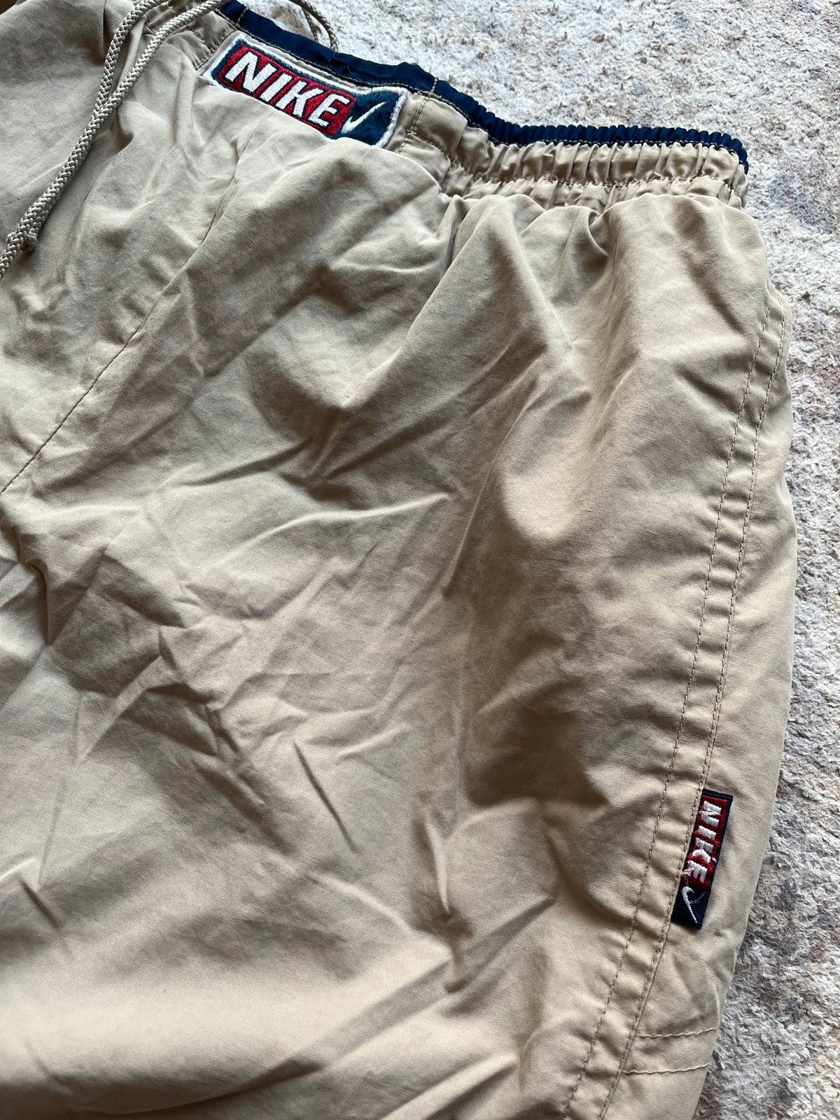 Nike Nike Pants Sz L 1998 Vintage Made in Thailand Track Pants Size US 35 - 10 Thumbnail