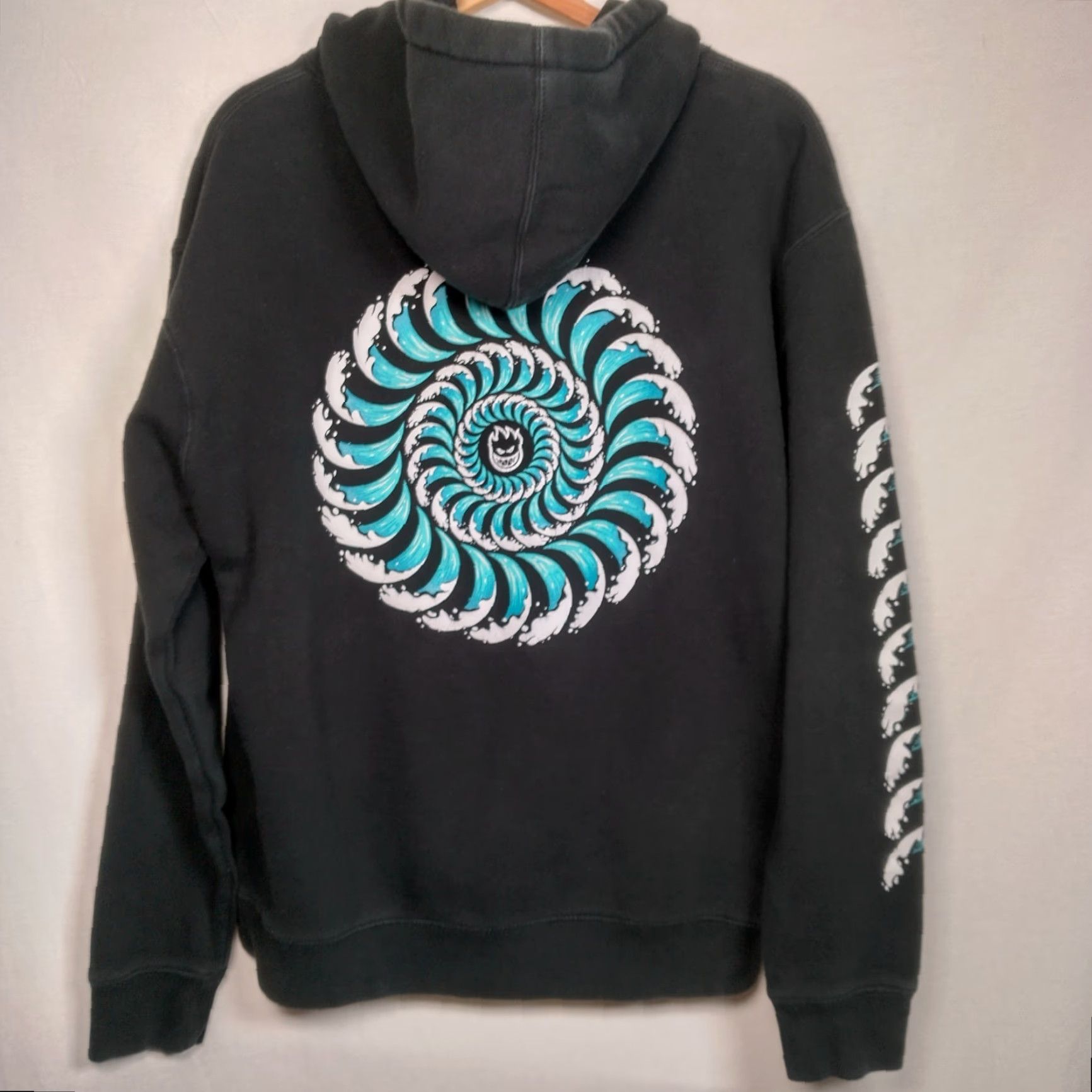 Spitfire VINTAGE Spitfire Hooded Sweatshirt Medium Black Hoodie Skater Surf Surfer Pullover Knit Cotton Blend Regular Men Graphic Size US M / EU 48-50 / 2 - 2 Thumbnail