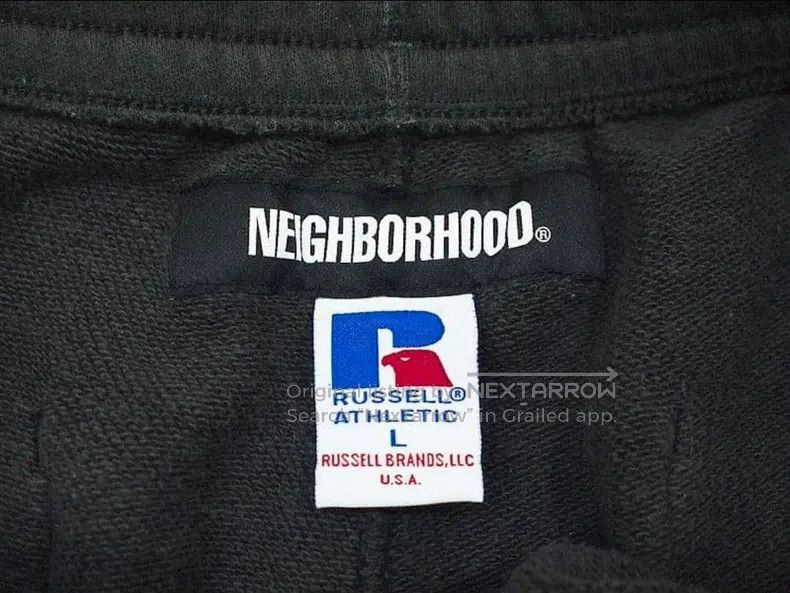 Neighborhood Neighborhood size L Sports Shorts Size US 27 - 3 Thumbnail