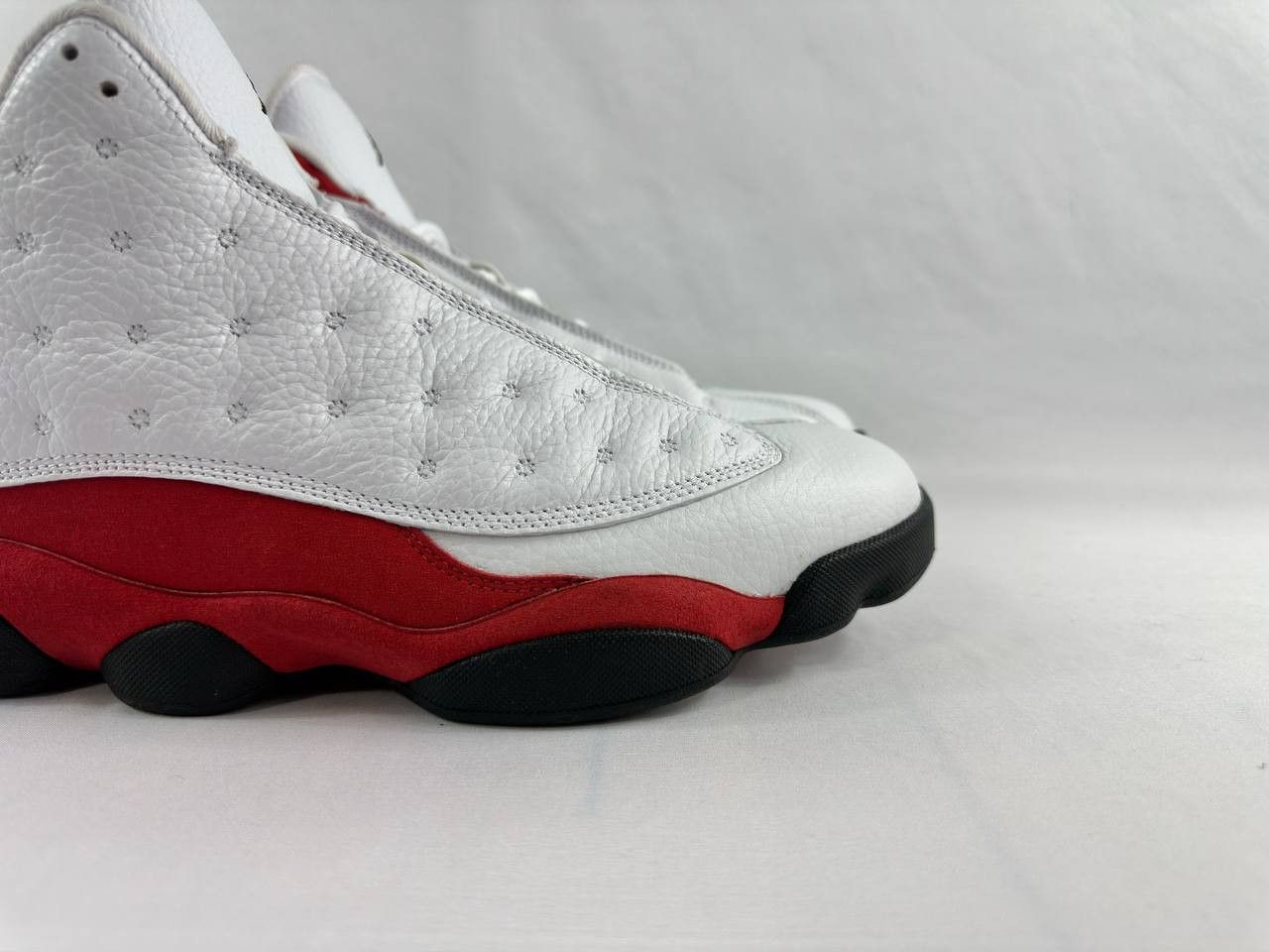 Nike Nike Air Jordan 13 Retro 'Chicago' 2017 414571-122 Size US 10.5 / EU 43-44 - 3 Thumbnail