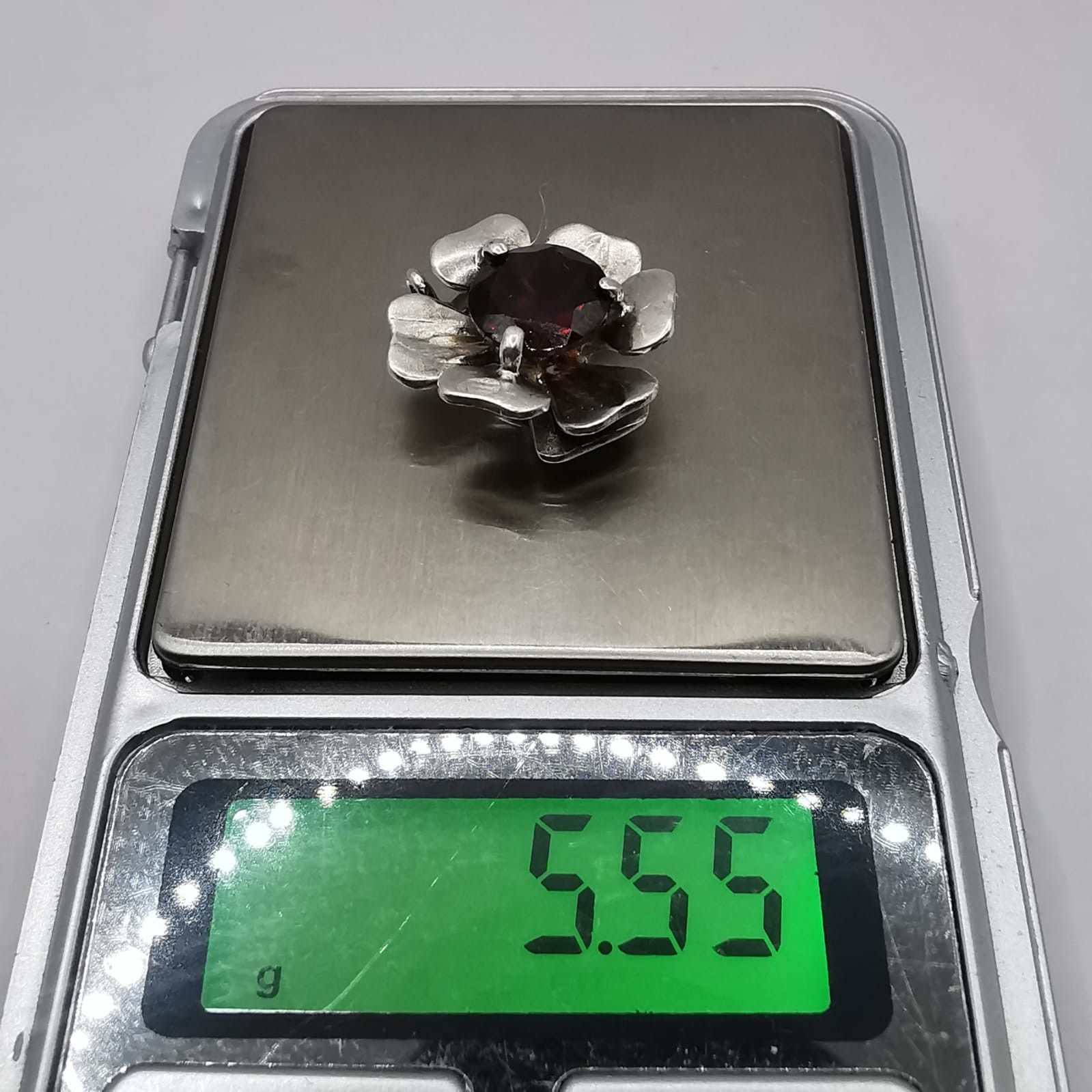 Sterling Silver Vintage Pendant "Clover" 925 Sterling Silver Ruby 5,55g Size ONE SIZE - 5 Thumbnail
