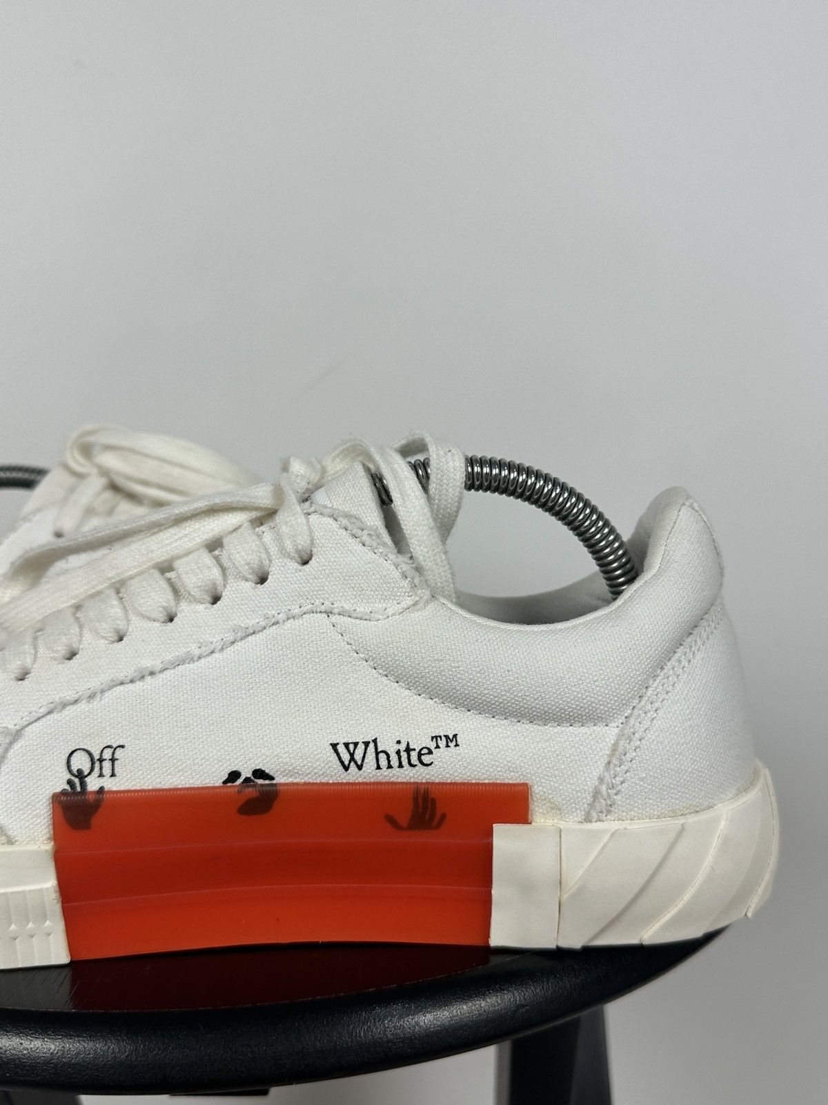 Off-White Off-White Vulcanized Virgil Abloh Low Top Sneakers Size US 9 / EU 42 - 19 Thumbnail