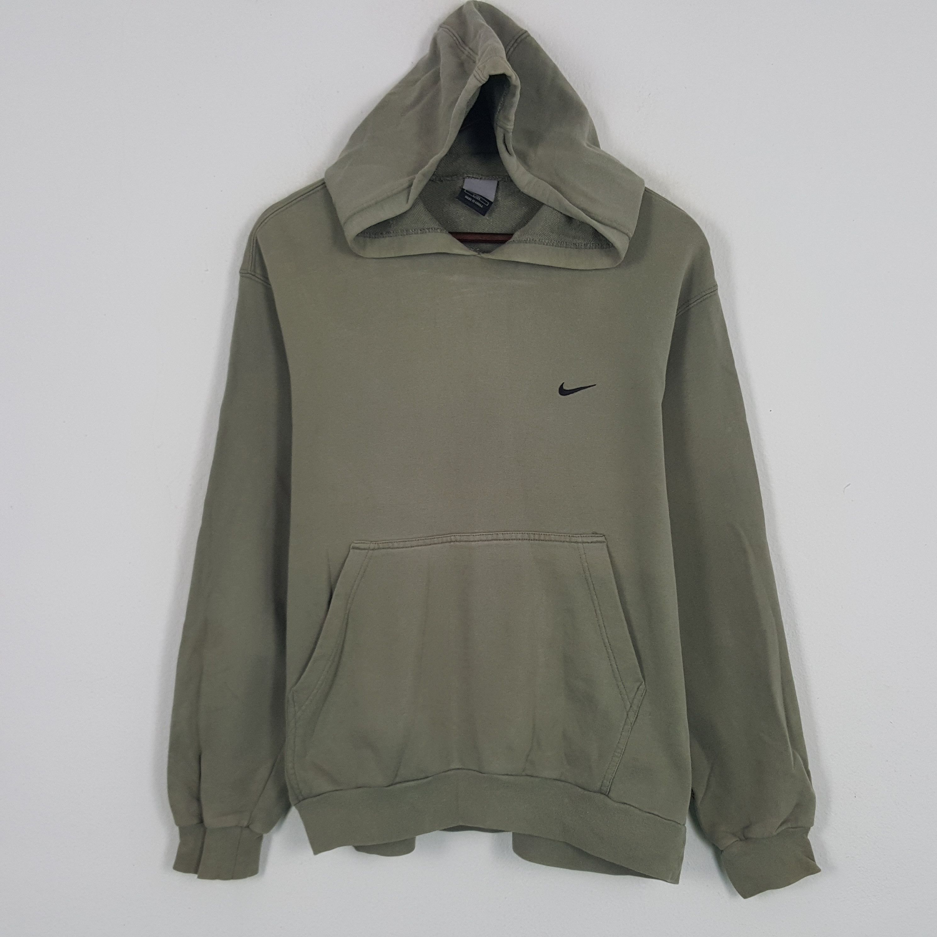 Nike × Vintage Vintage Nike Small Embroidery Swoosh Sweatshirt Hoodies Size US L / EU 52-54 / 3 - 1 Thumbnail