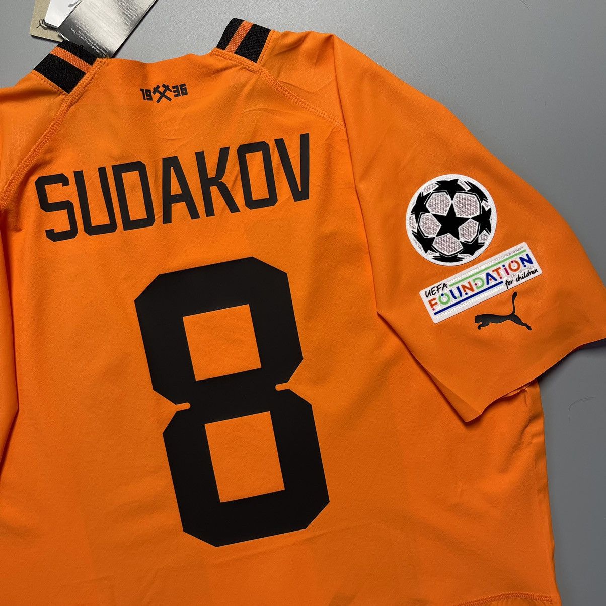 Puma × Vintage NWT SHAKHTAR PUMA 2022/2024 FOOTBALL HOME JERSEY #8 SUDAKOV Size US XL / EU 56 / 4 - 12 Thumbnail