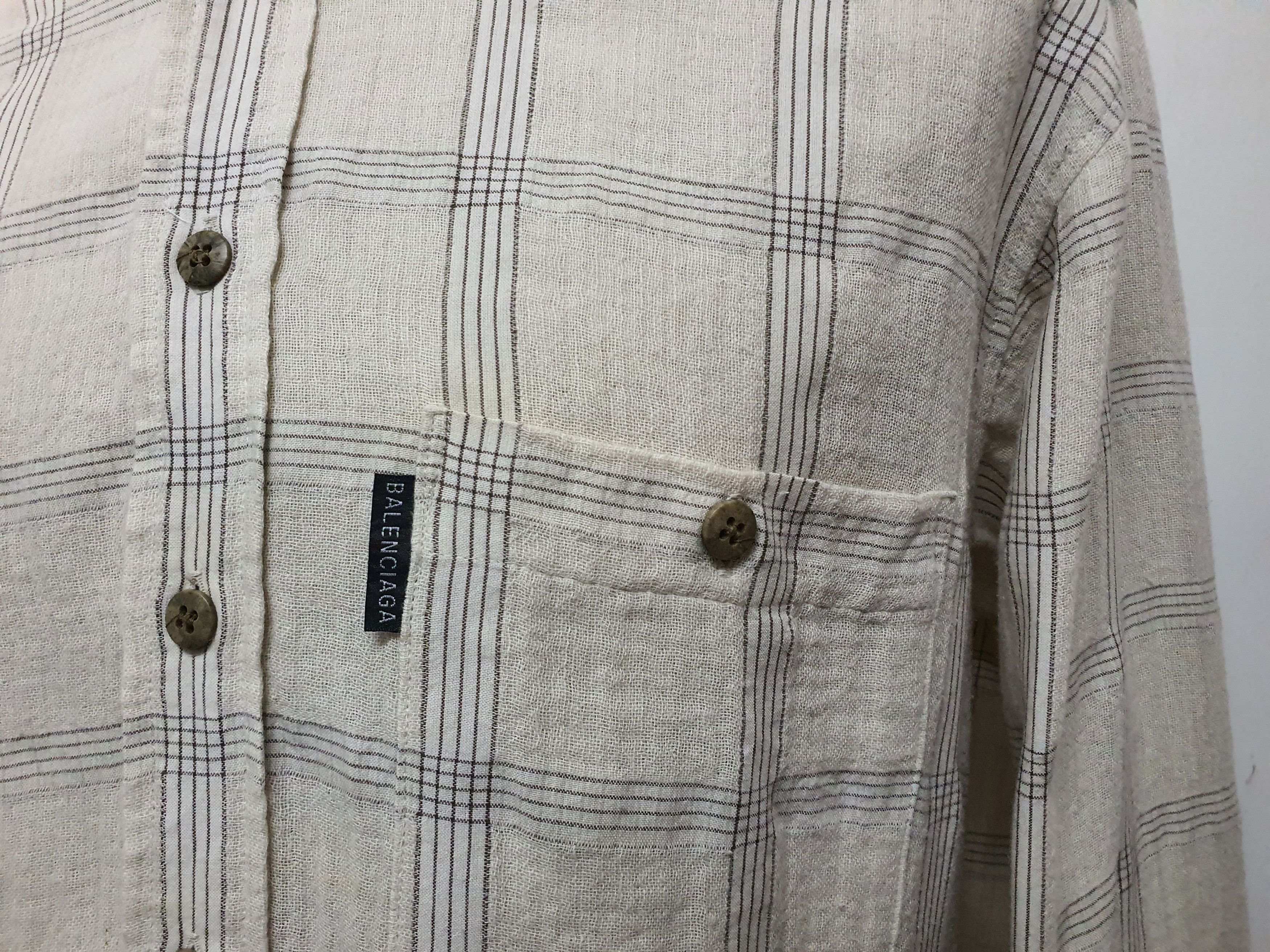 Balenciaga BALENCIAGA Single Pocket Long Sleeve Button Up Shirt. Size US M / EU 48-50 / 2 - 2 Thumbnail