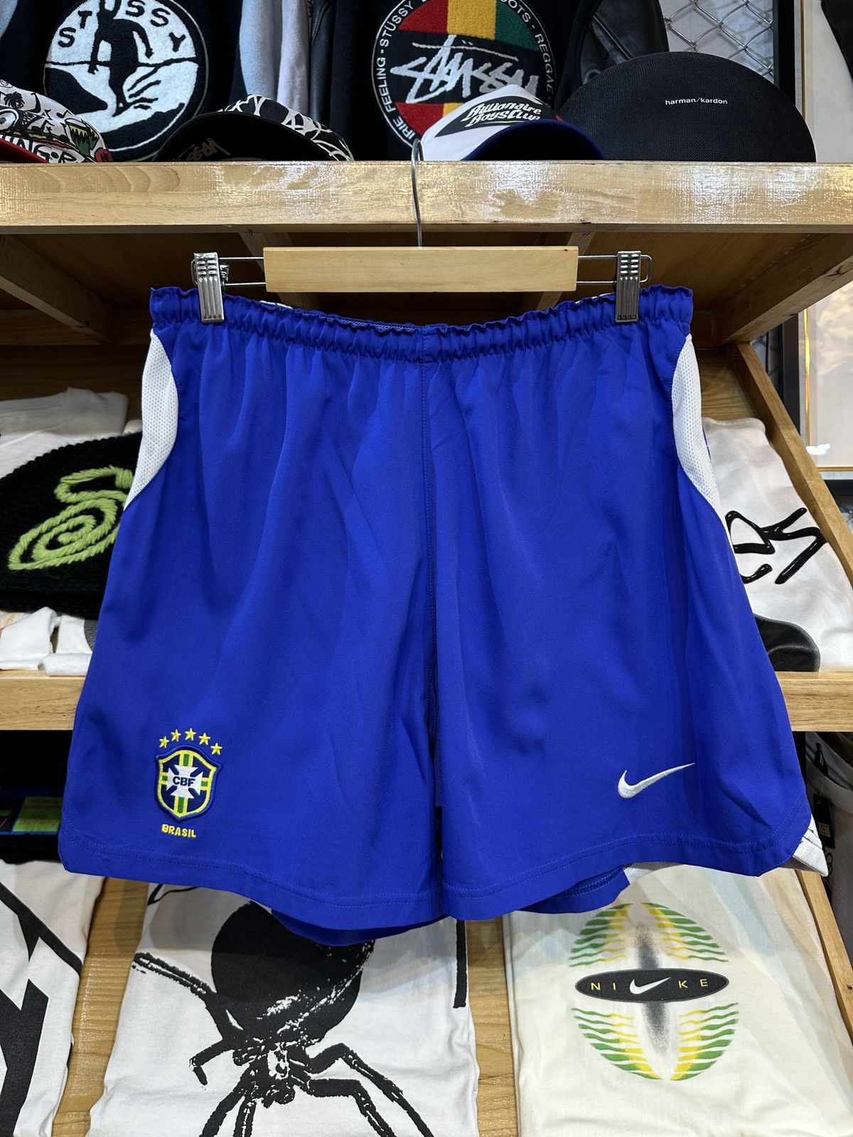 Nike Vintage Brazil 🇧🇷 Total 90 00's Football Shorts Size US 32 / EU 48 - 1 Thumbnail