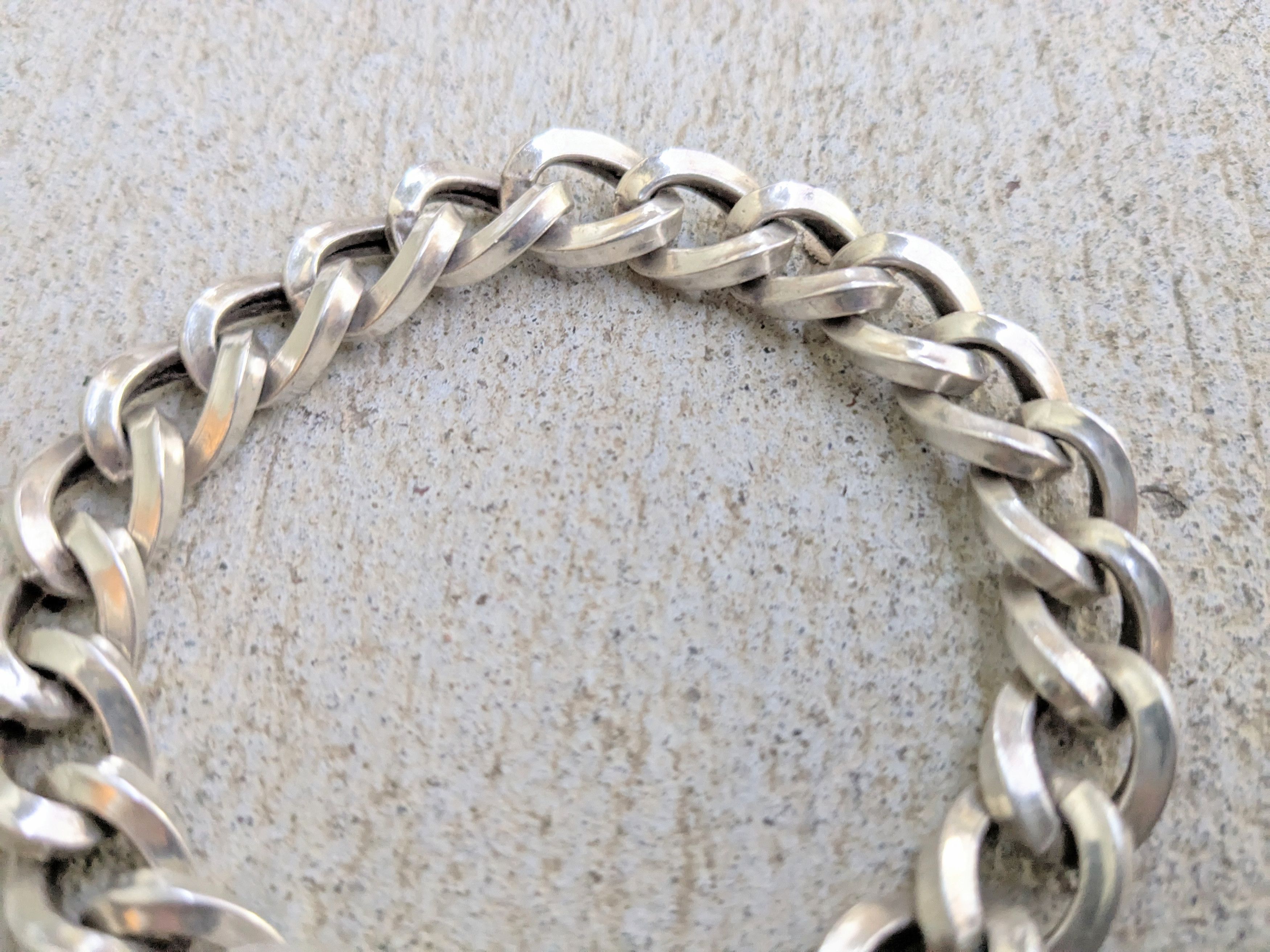 Vintage Vintage Sterling Silver Bracelet Curb Hollow Puffy 8" Italy Size ONE SIZE - 4 Thumbnail