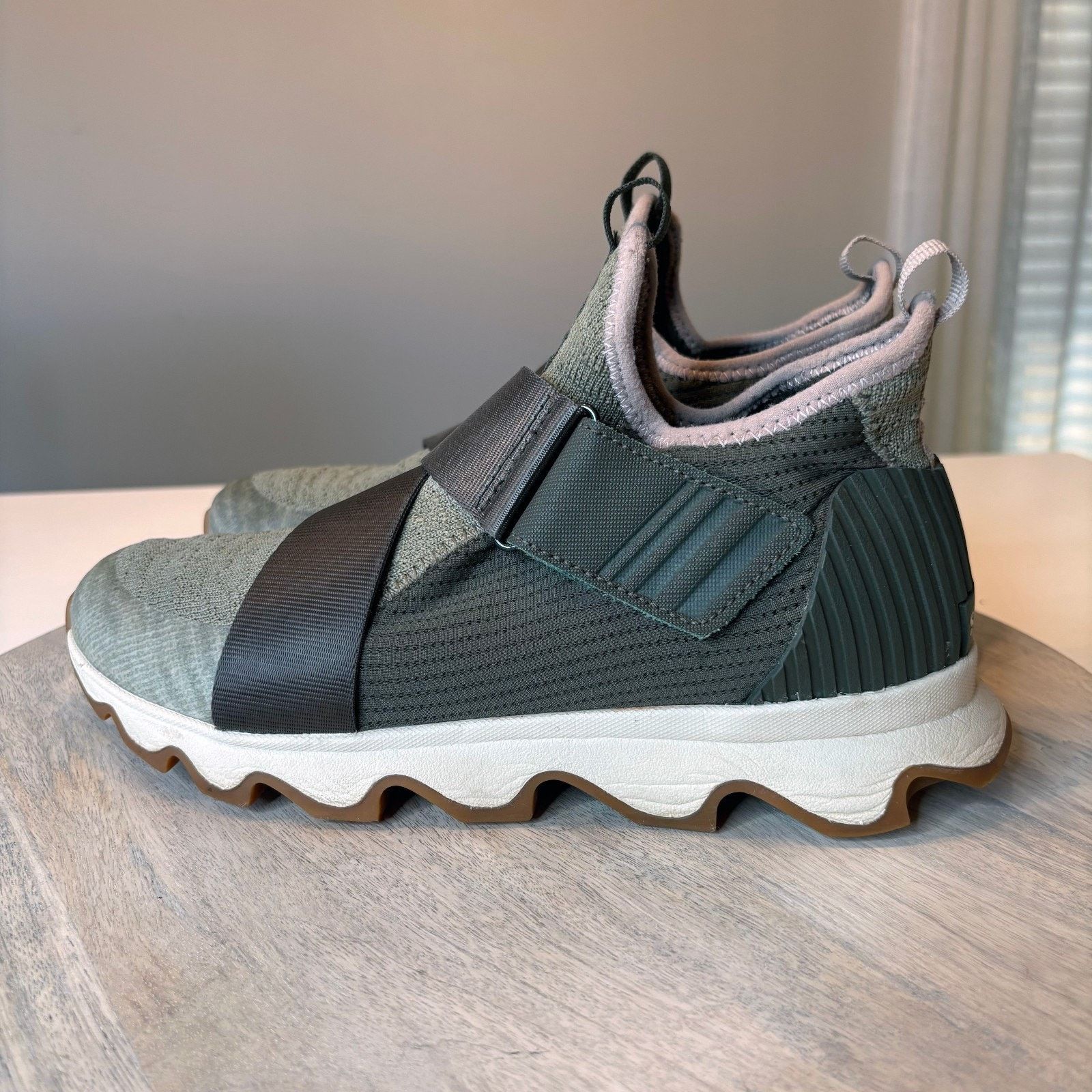 SOREL Sorel Kinetic Quarry 1 Sneakers Green Women's Sz 9.5 EU 40.5 Size US 9.5 / IT 39.5 - 2 Thumbnail