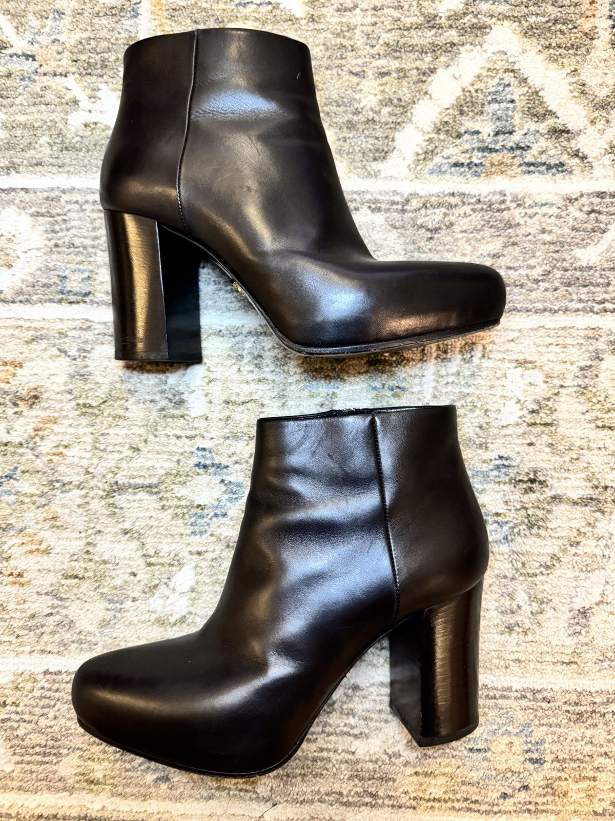 Prada Prada ankle boots black leather 36 IT / 6US Size US 6 / IT 36 - 2 Thumbnail
