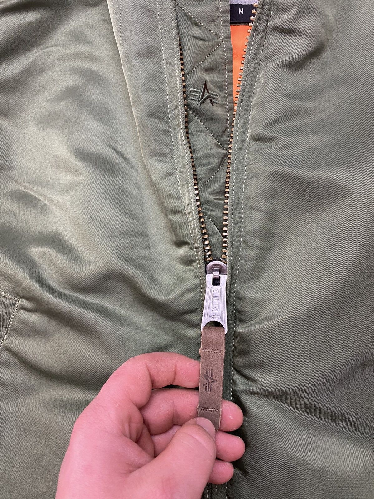Alpha Industries × Vintage Olive Alpha Industries Bomber Jacket Khaki Size US S / EU 44-46 / 1 - 12 Thumbnail