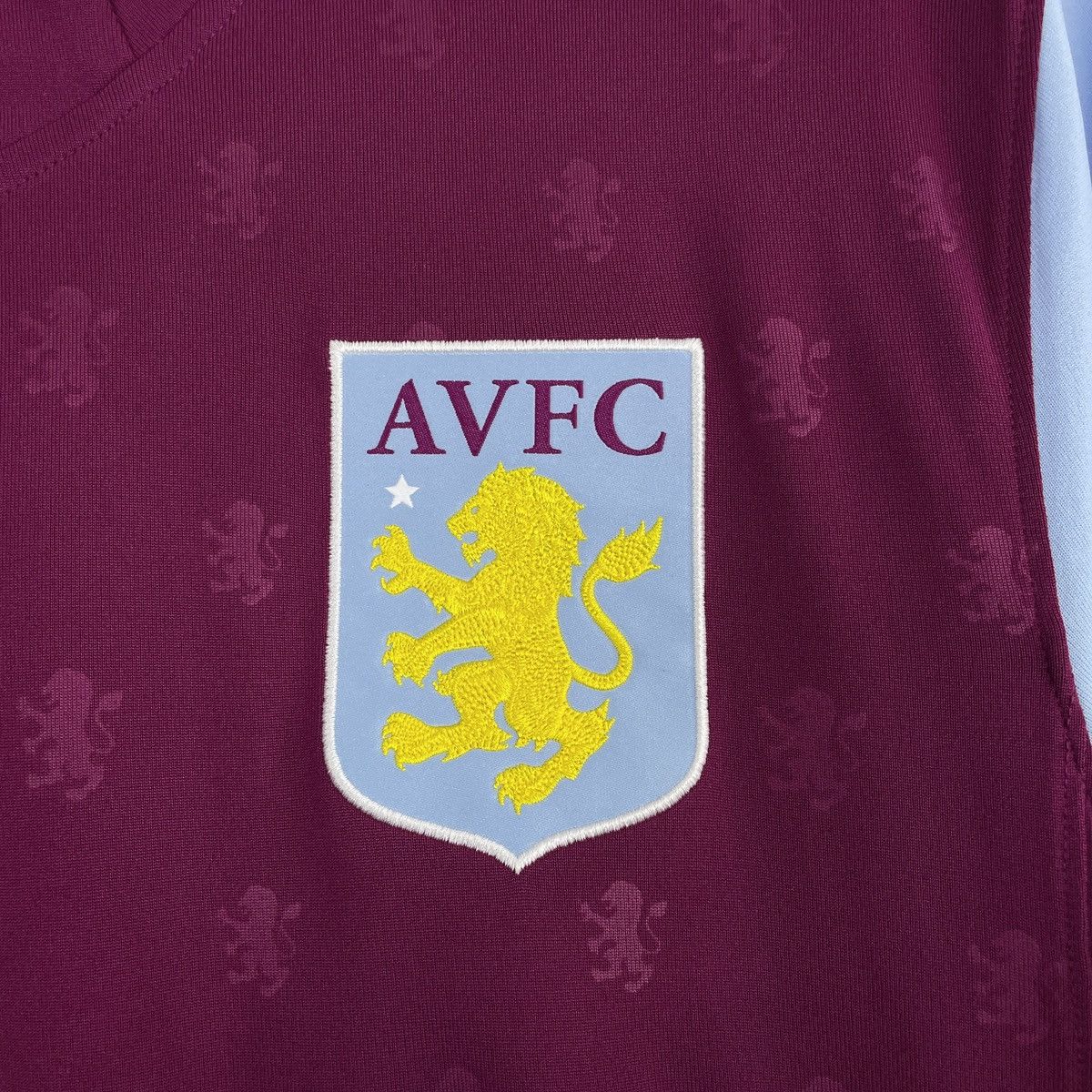 Under Armour Aston Villa Home Jersey Under Armour Shirt 2017/2018 Size US M / EU 48-50 / 2 - 3 Thumbnail