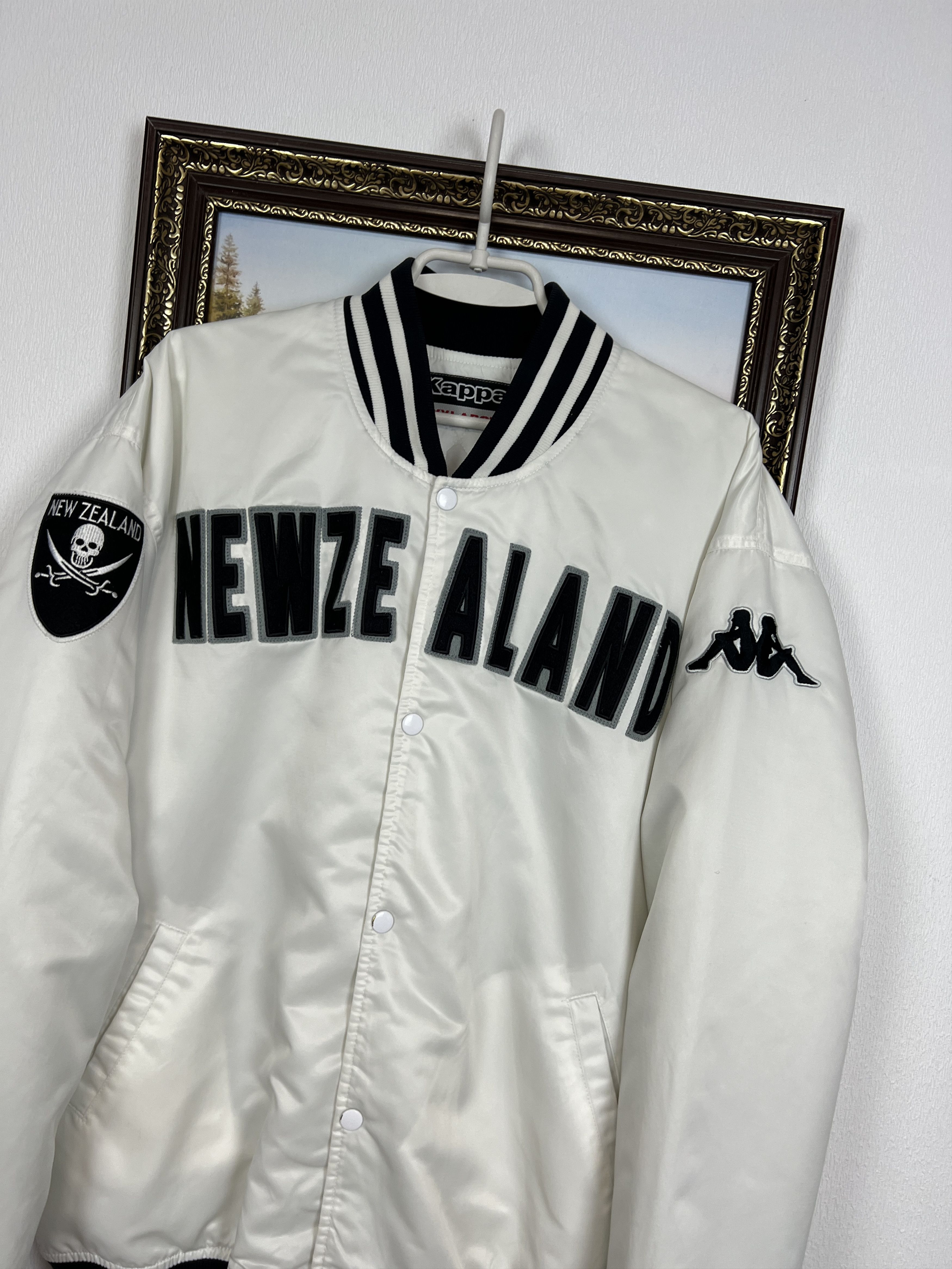 Kappa Vintage Kappa New Zealand Satin Jacket Bomber National Size US XXL / EU 58 / 5 - 3 Thumbnail