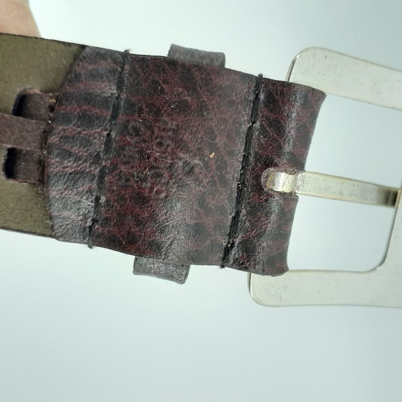 Calvin Klein CK Calvin Klein Jeans Chain Link Brown Maroon Size Small Size ONE SIZE - 4 Thumbnail